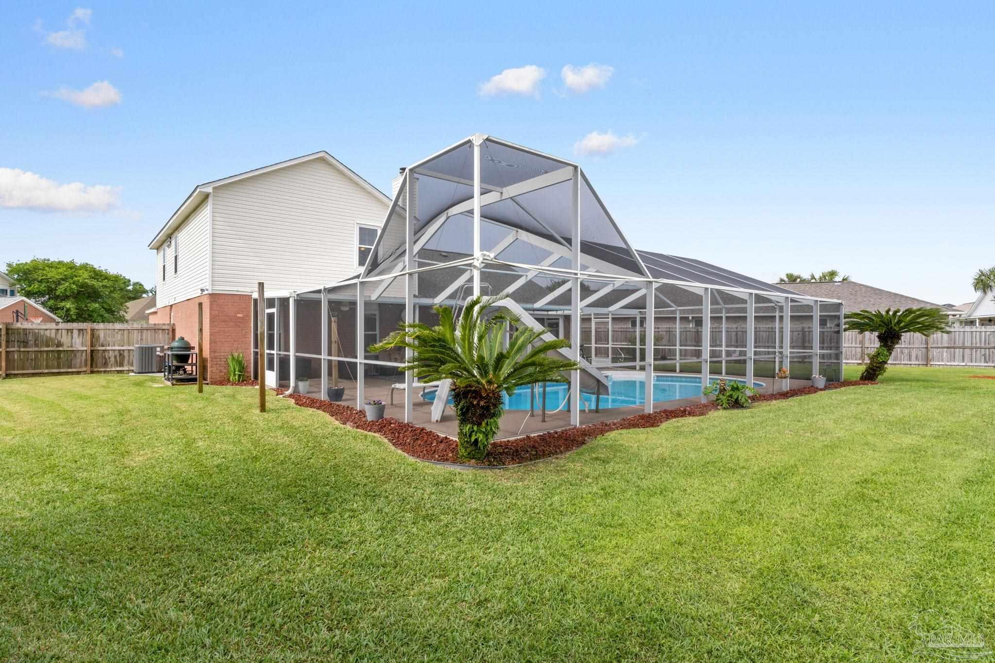 1400 Cacao Ln