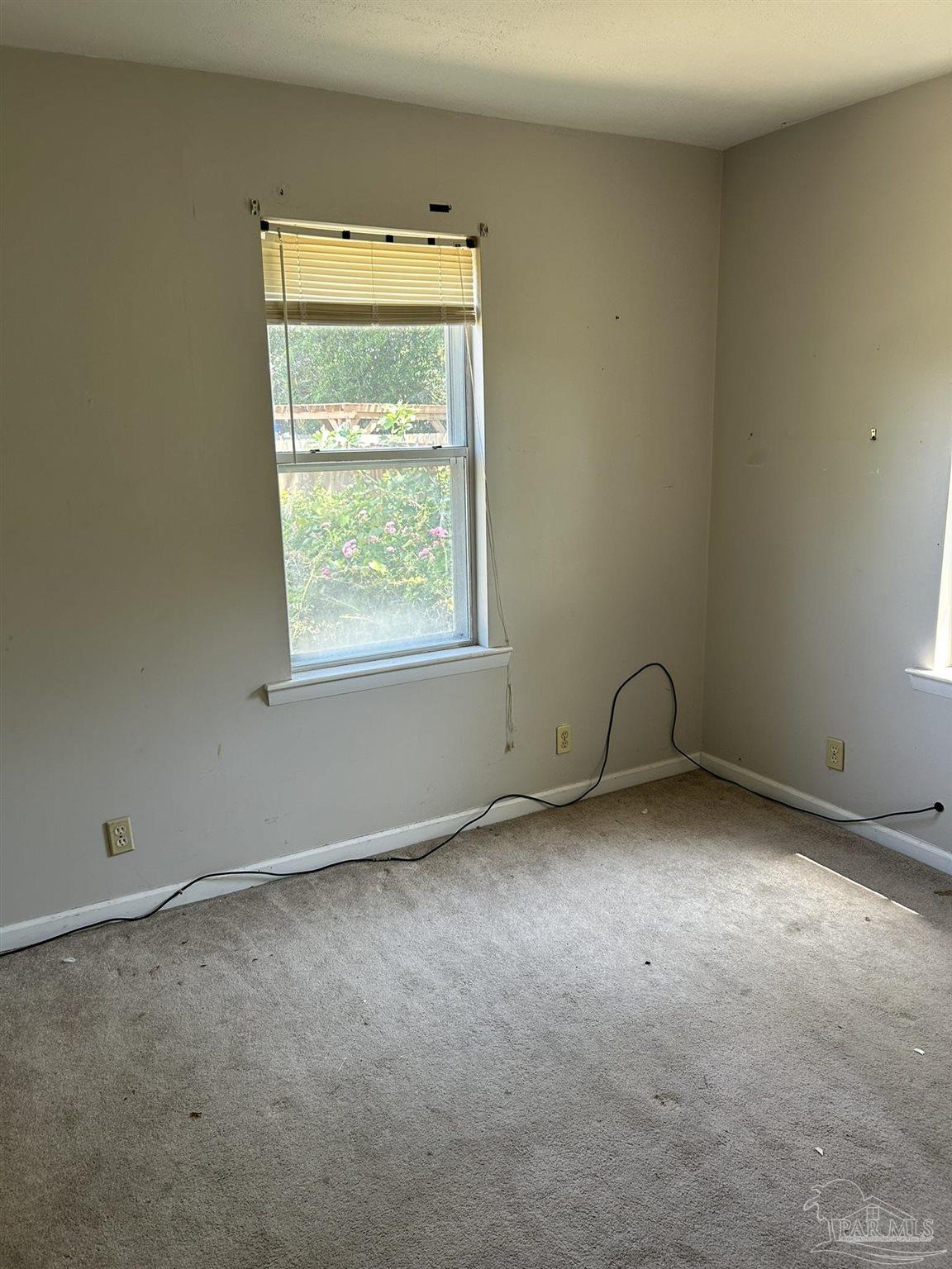215 Berry Rd
