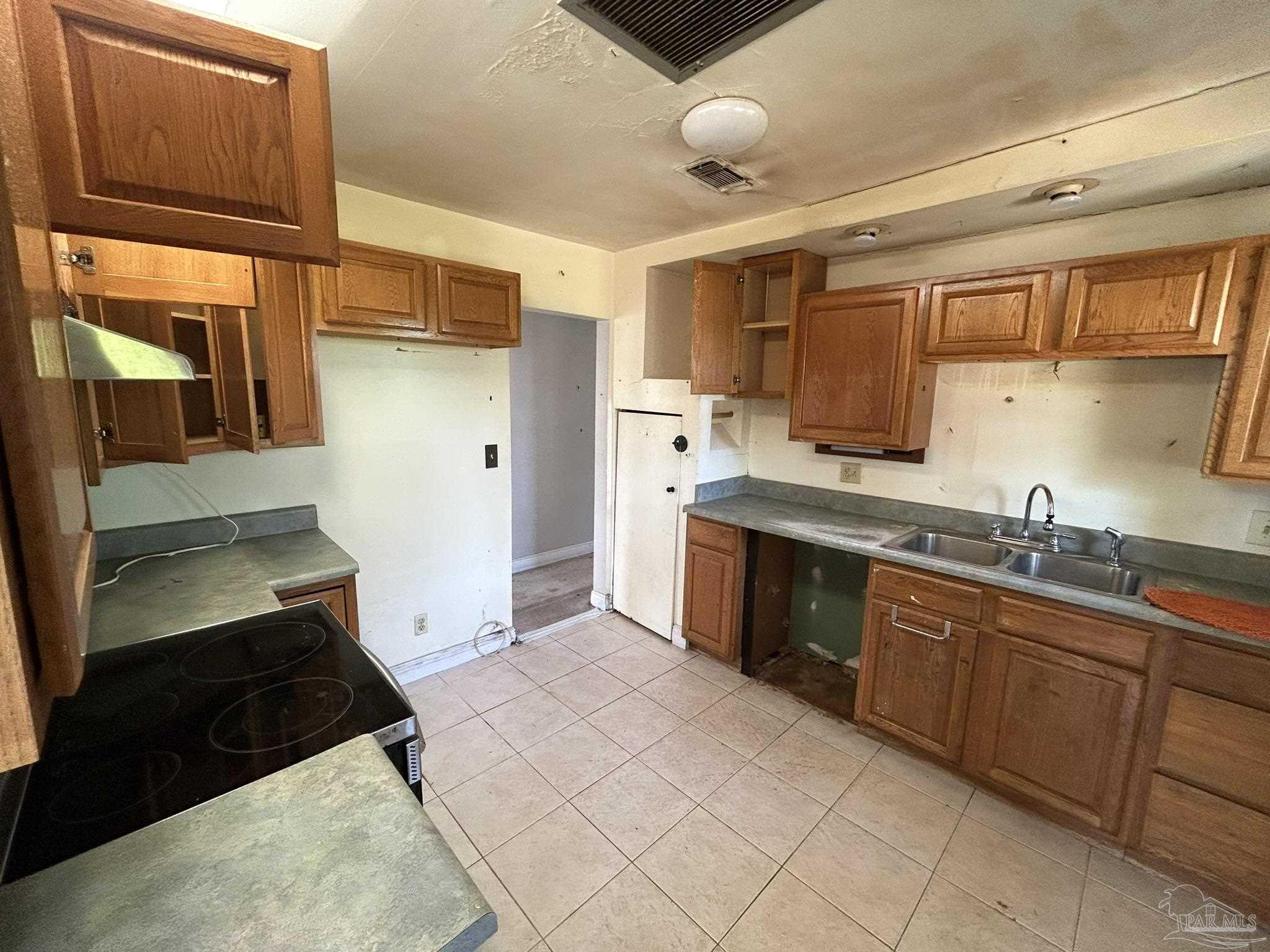 215 Berry Rd