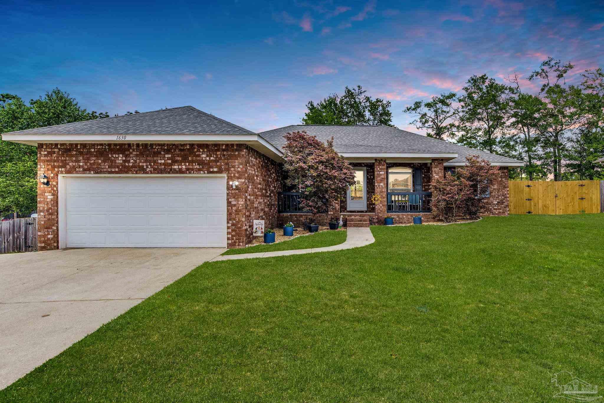 1630 Twin Pines Cir