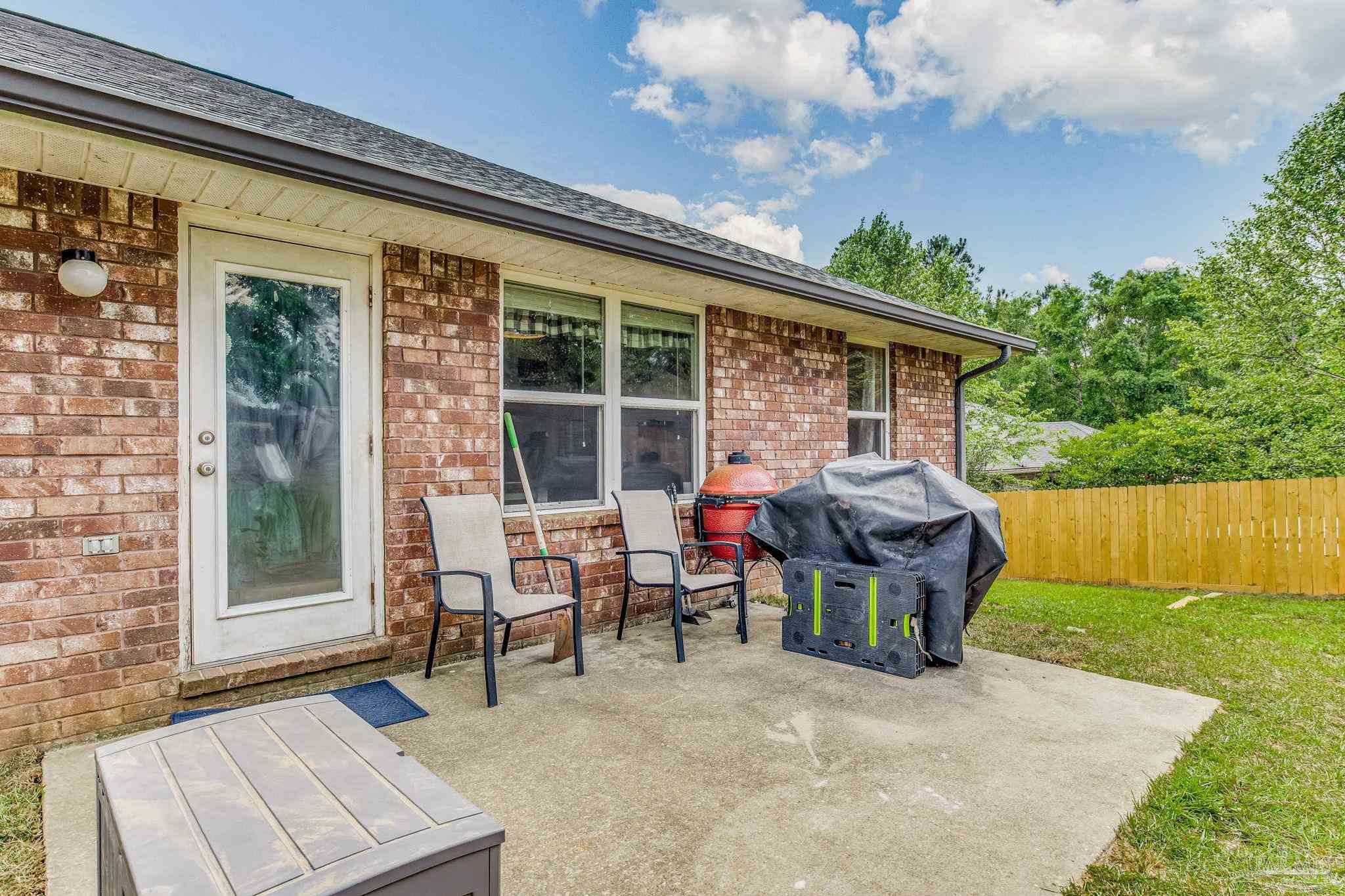 1630 Twin Pines Cir