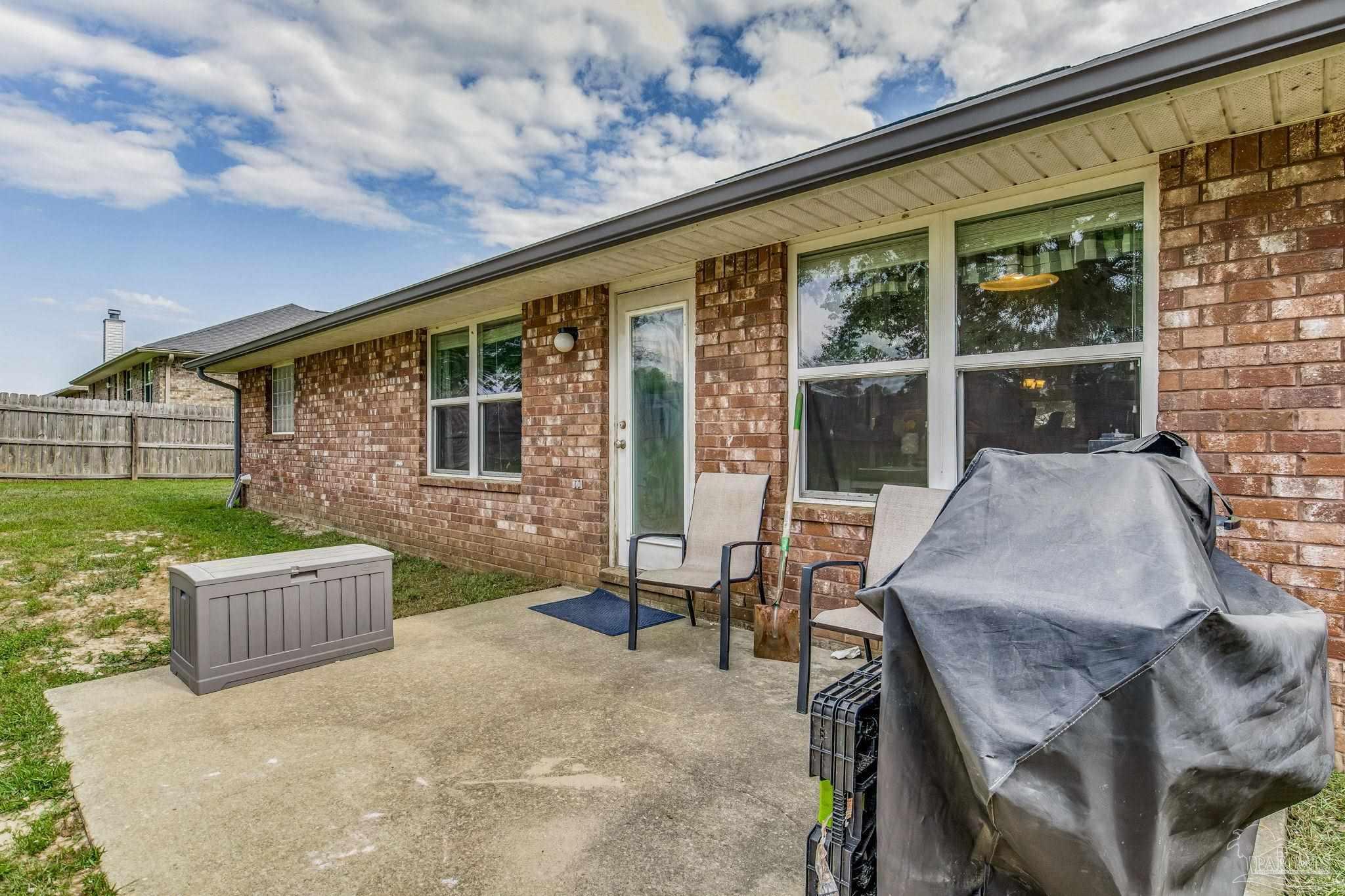 1630 Twin Pines Cir
