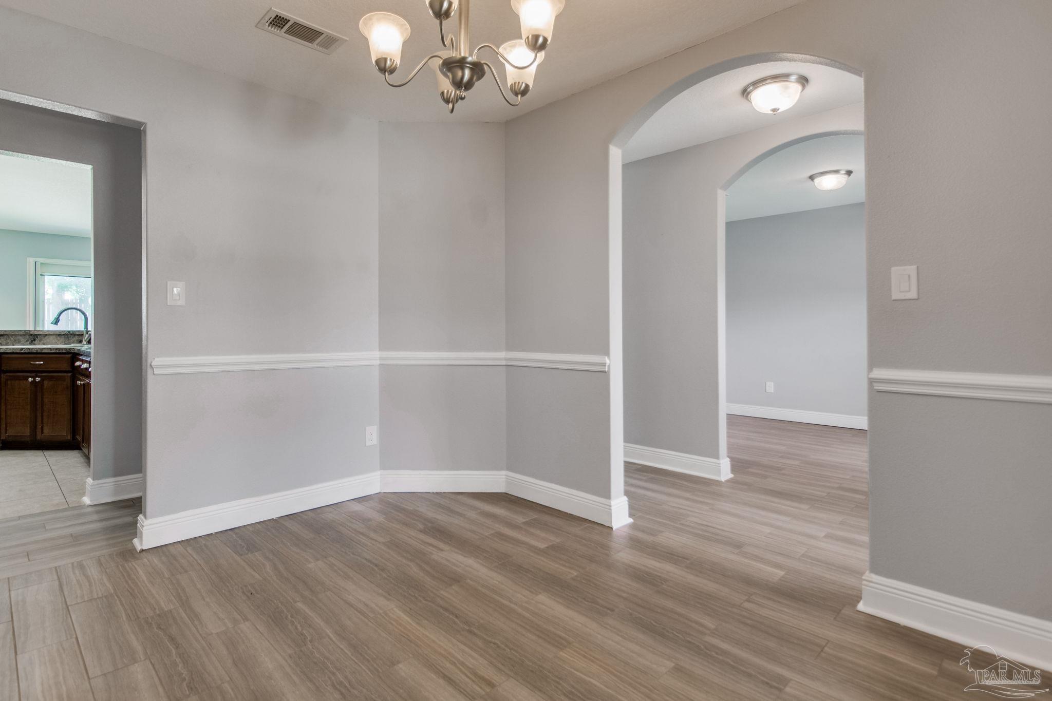 1630 Twin Pines Cir