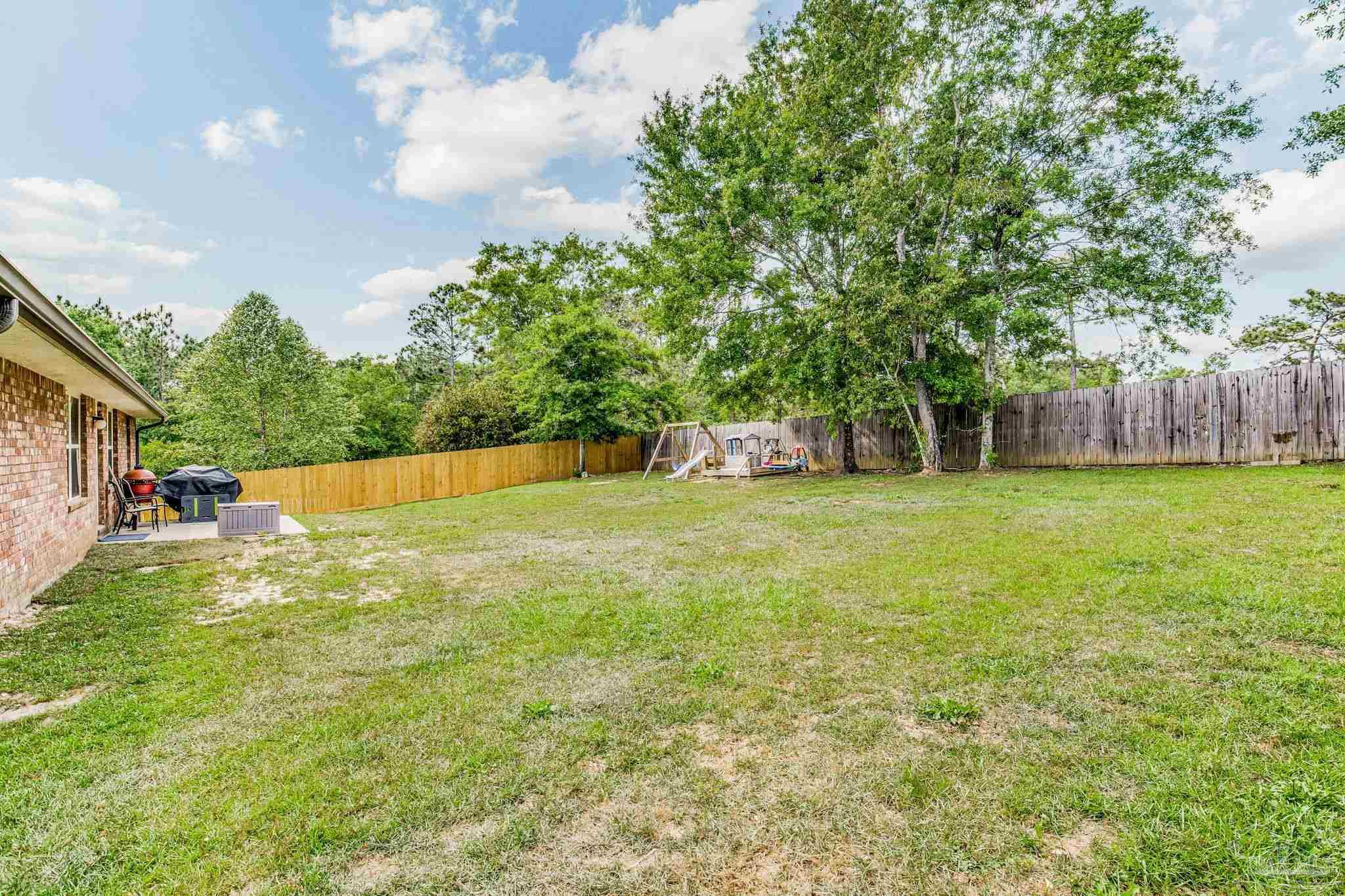1630 Twin Pines Cir
