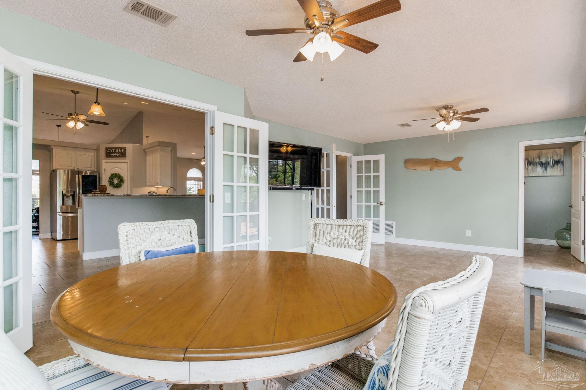 5574 Colinas Verde Dr