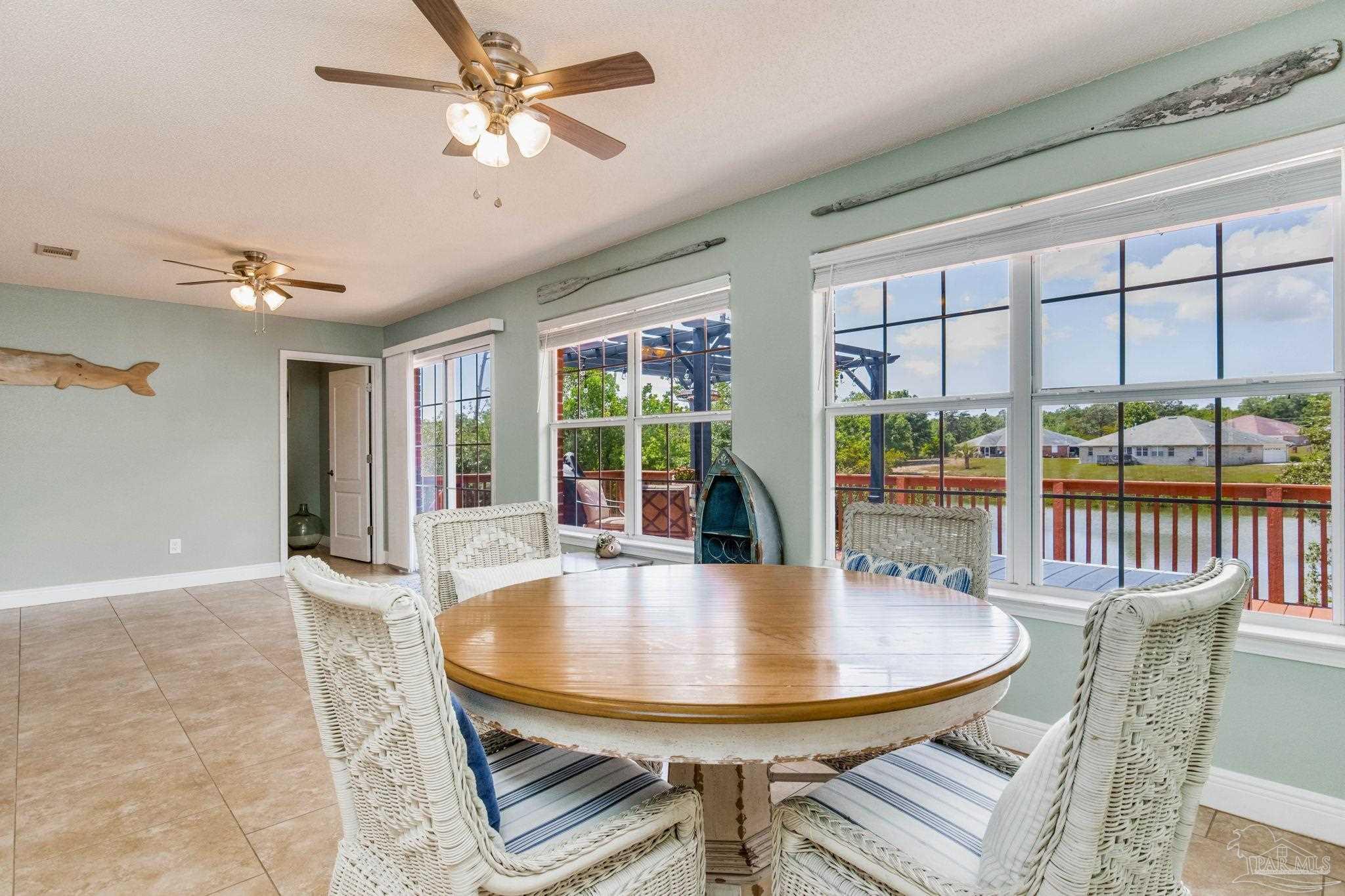 5574 Colinas Verde Dr