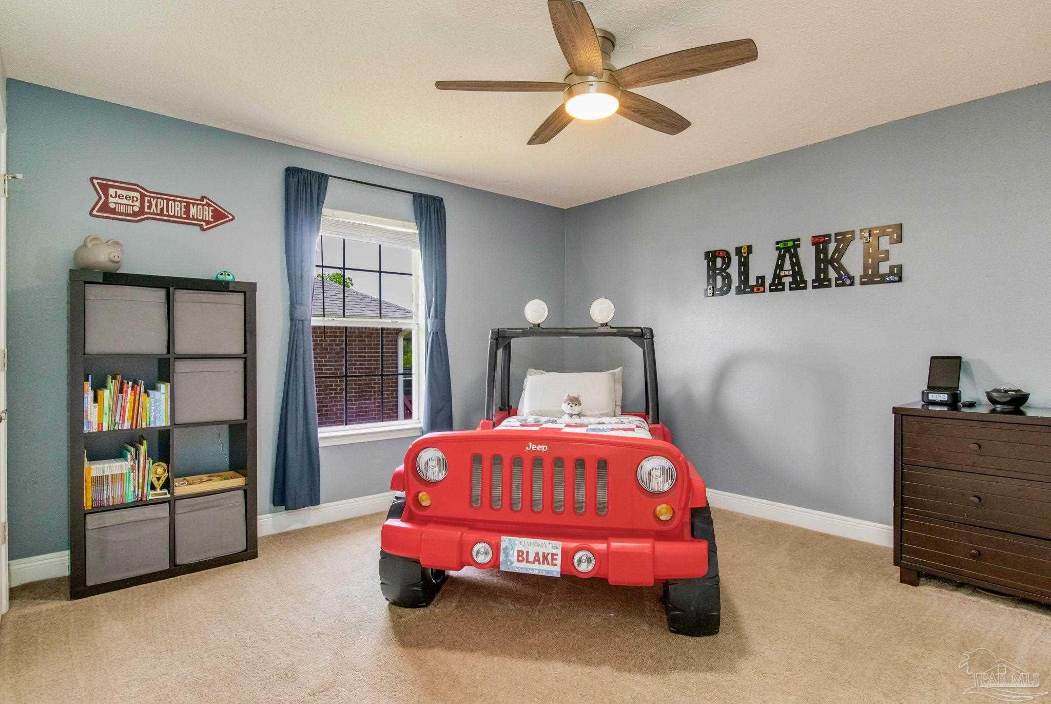 5574 Colinas Verde Dr