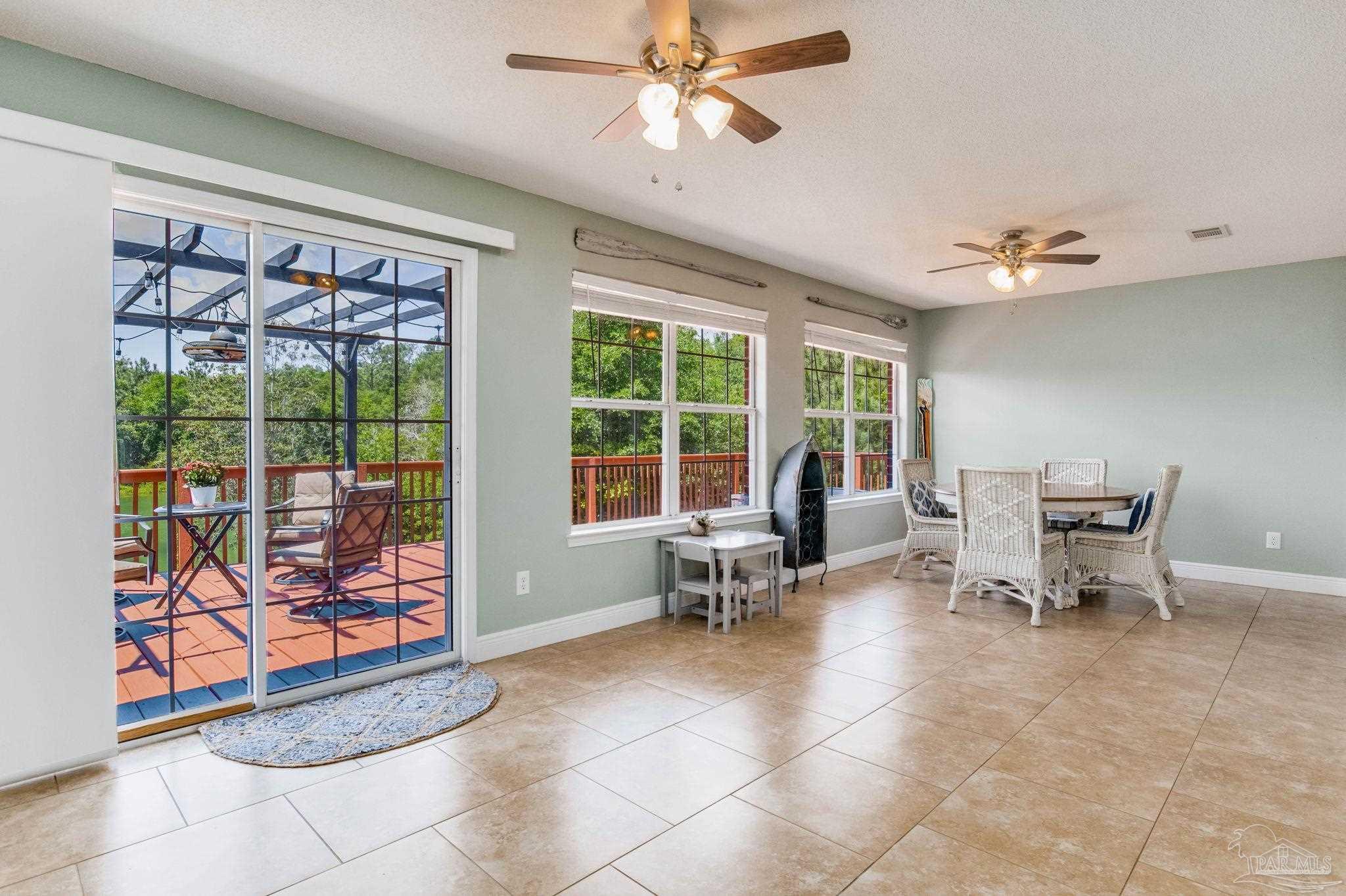 5574 Colinas Verde Dr