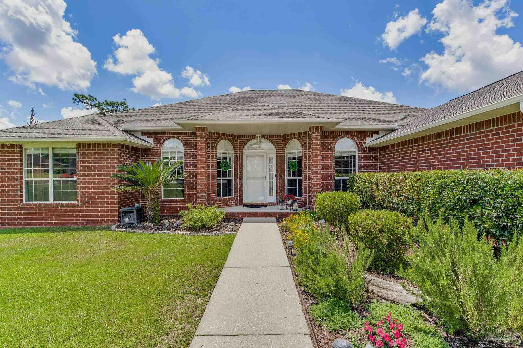 5574 Colinas Verde Dr