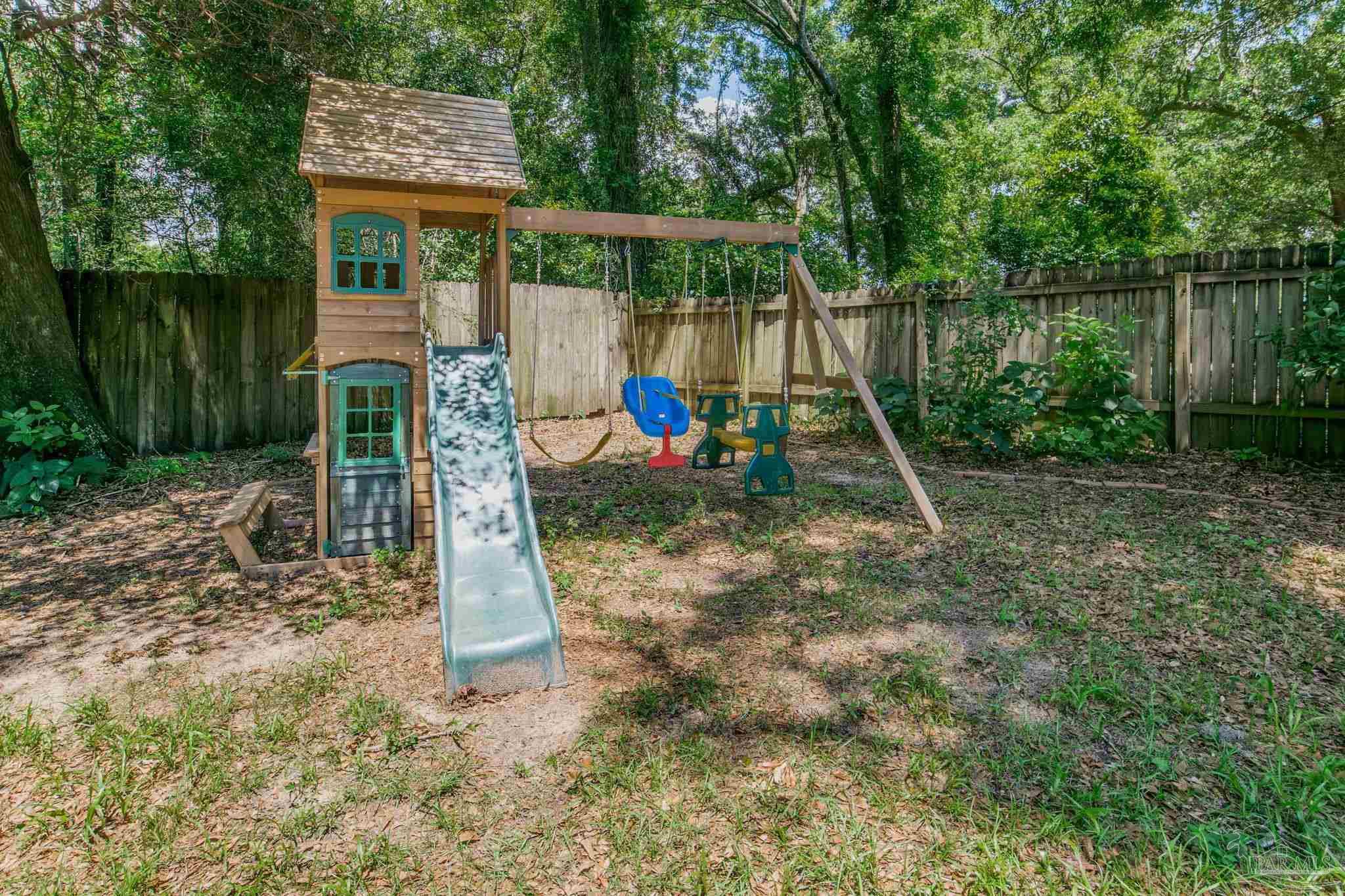 4252 Wellington Dr