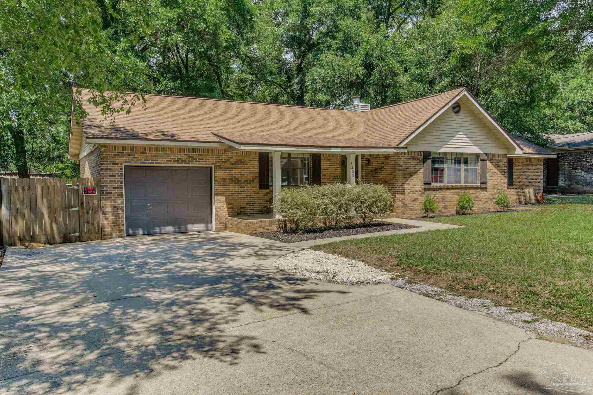 4252 Wellington Dr
