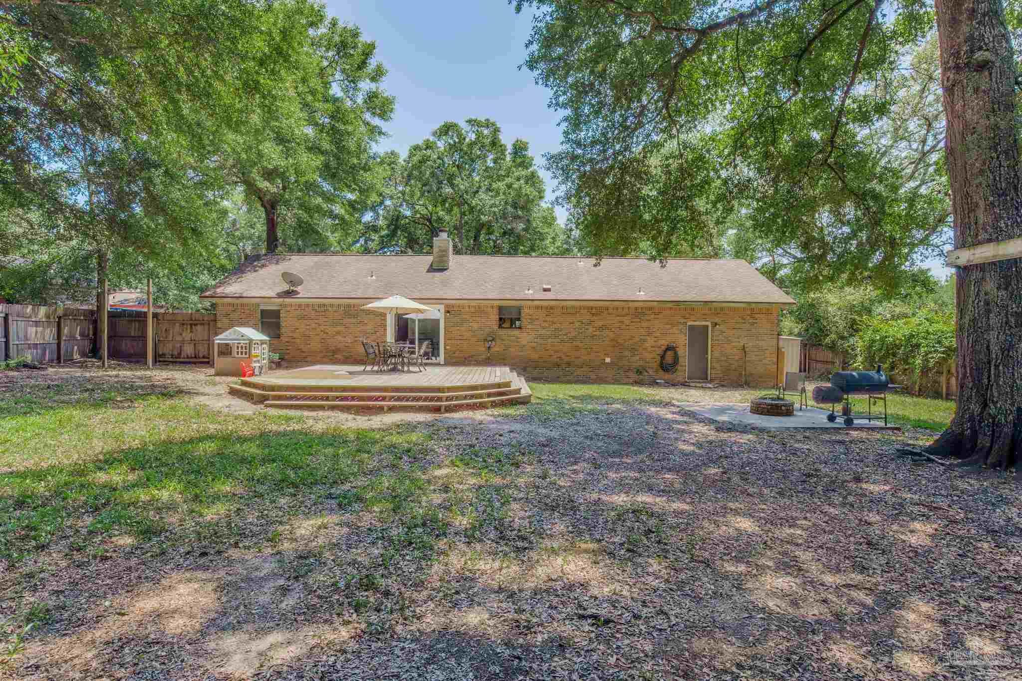 4252 Wellington Dr