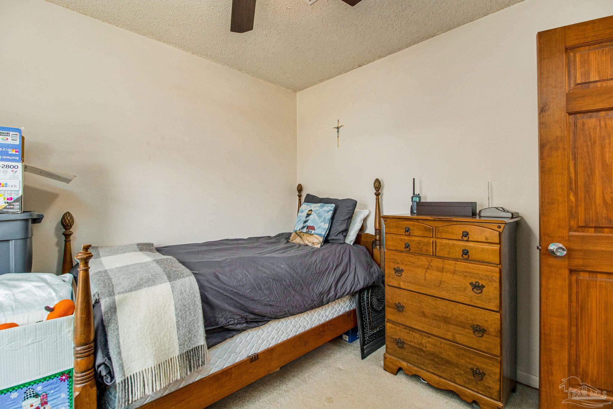 5610 Cruzat Way
