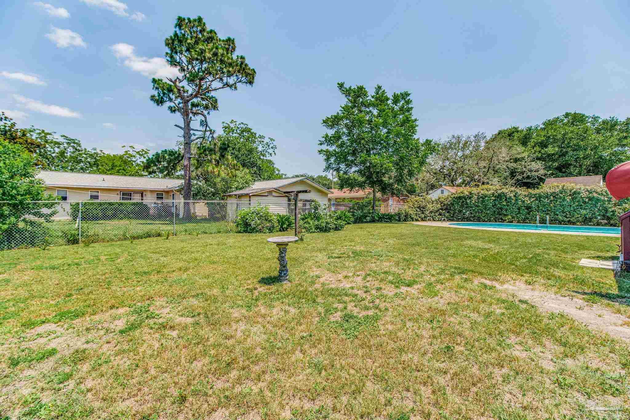 5610 Cruzat Way