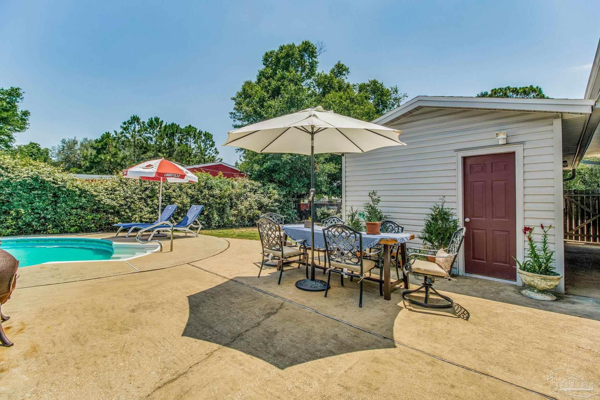 5610 Cruzat Way