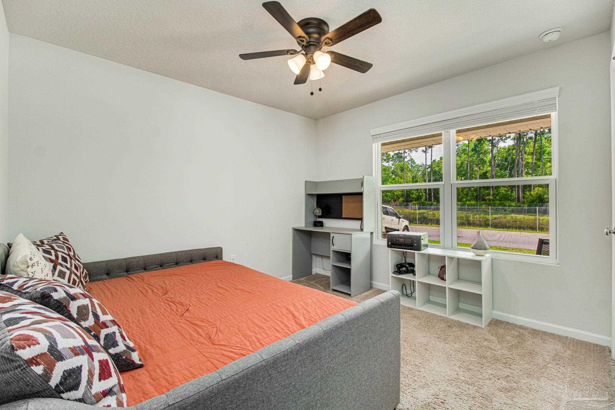 10576 Queens Gate Cir