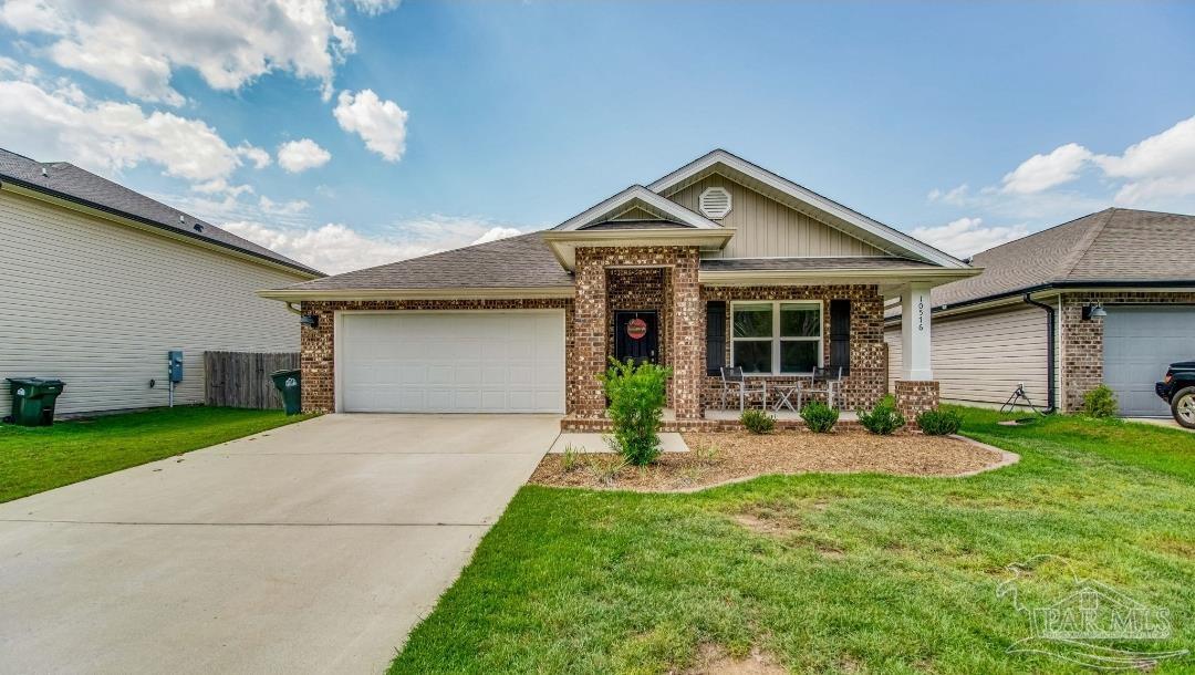 10576 Queens Gate Cir