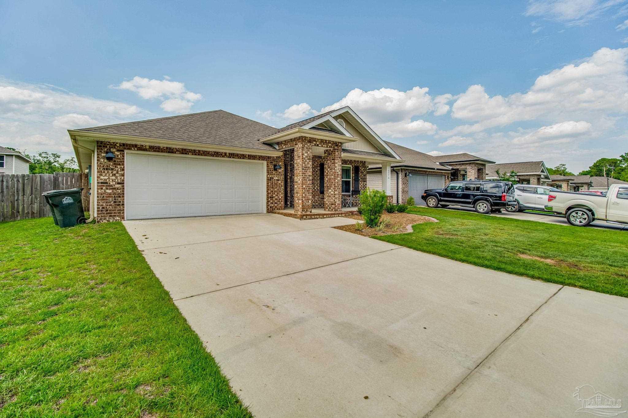 10576 Queens Gate Cir