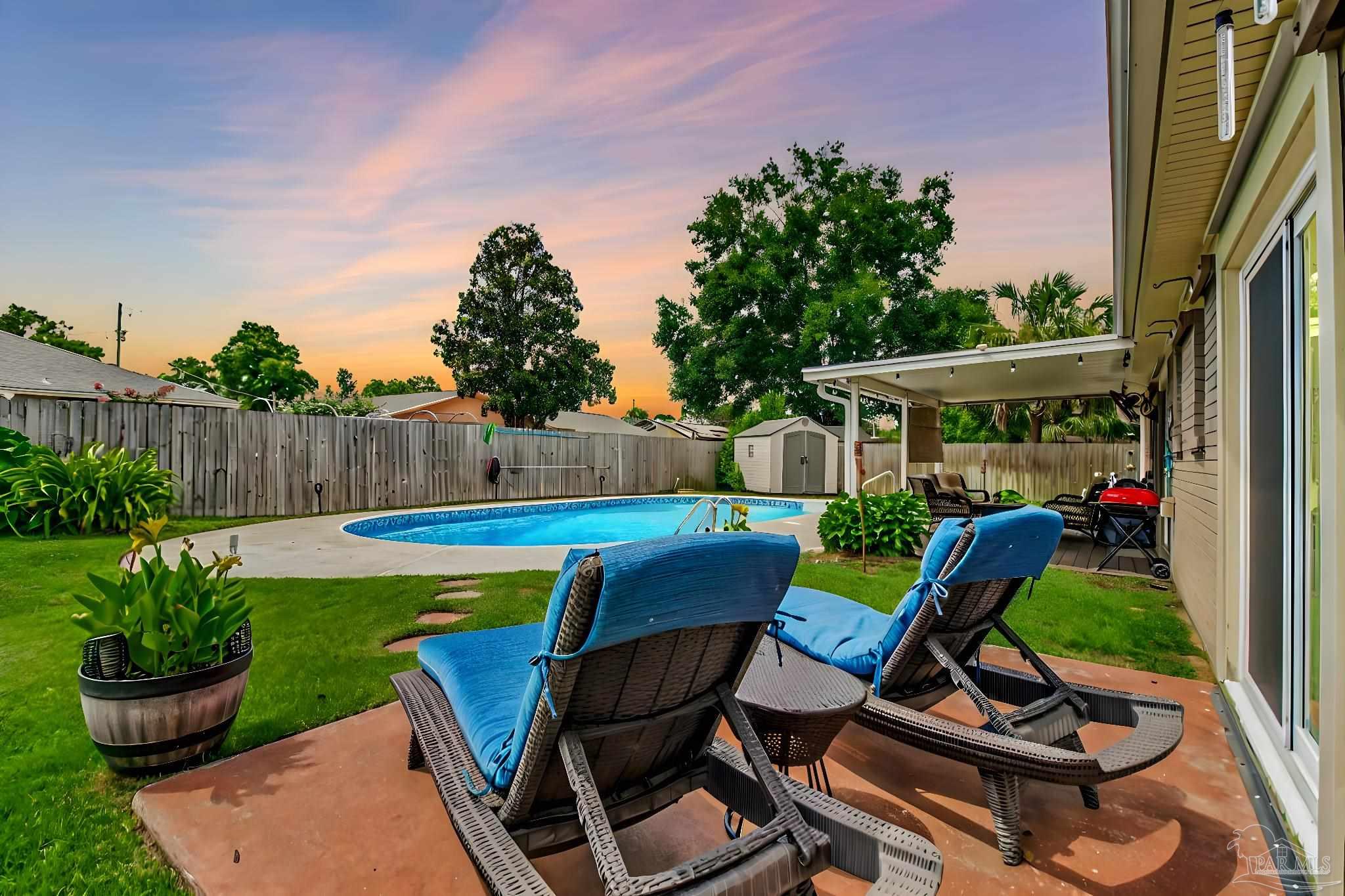 5475 Groves Ct