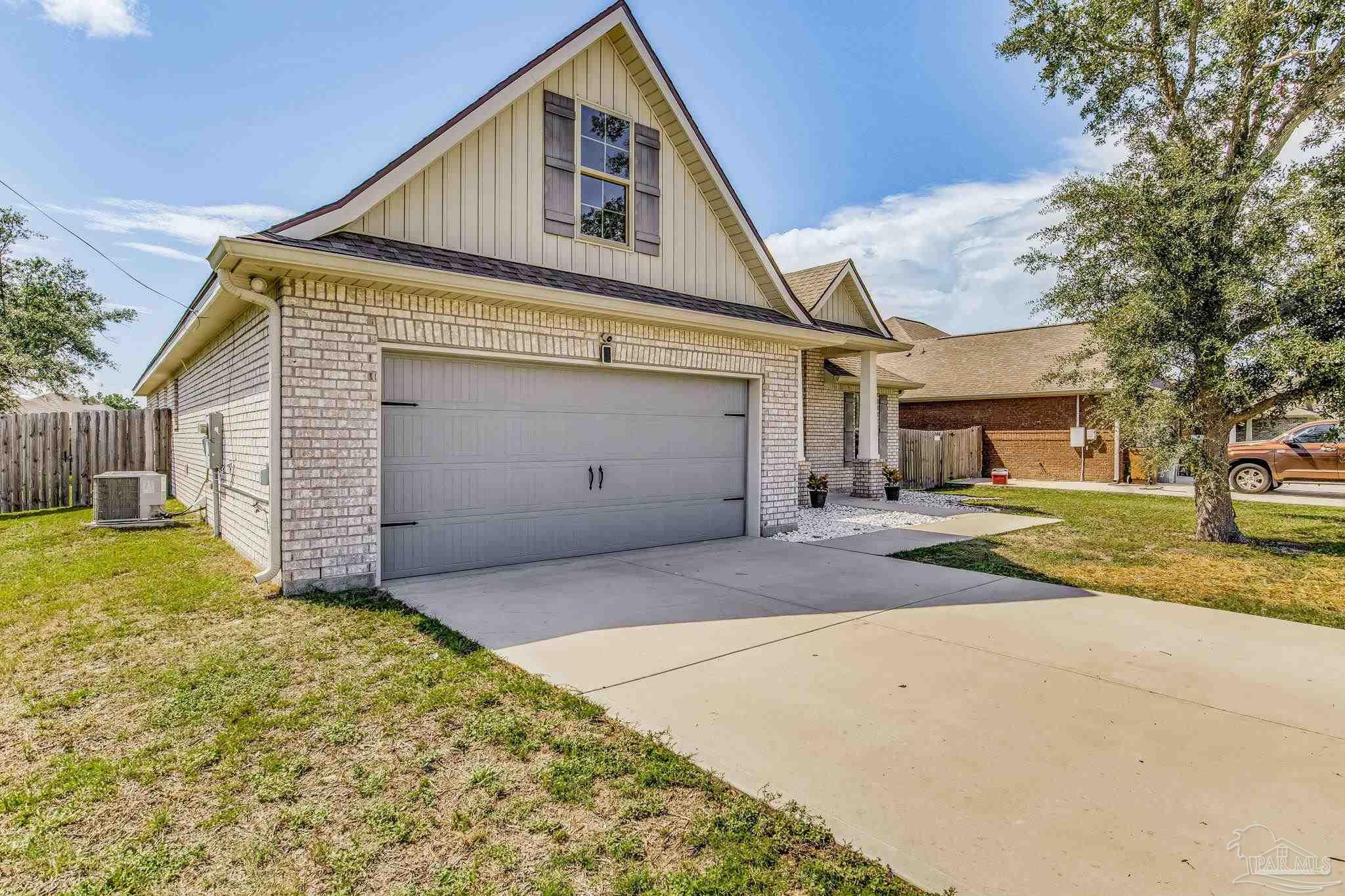 2225 River Birch Rd