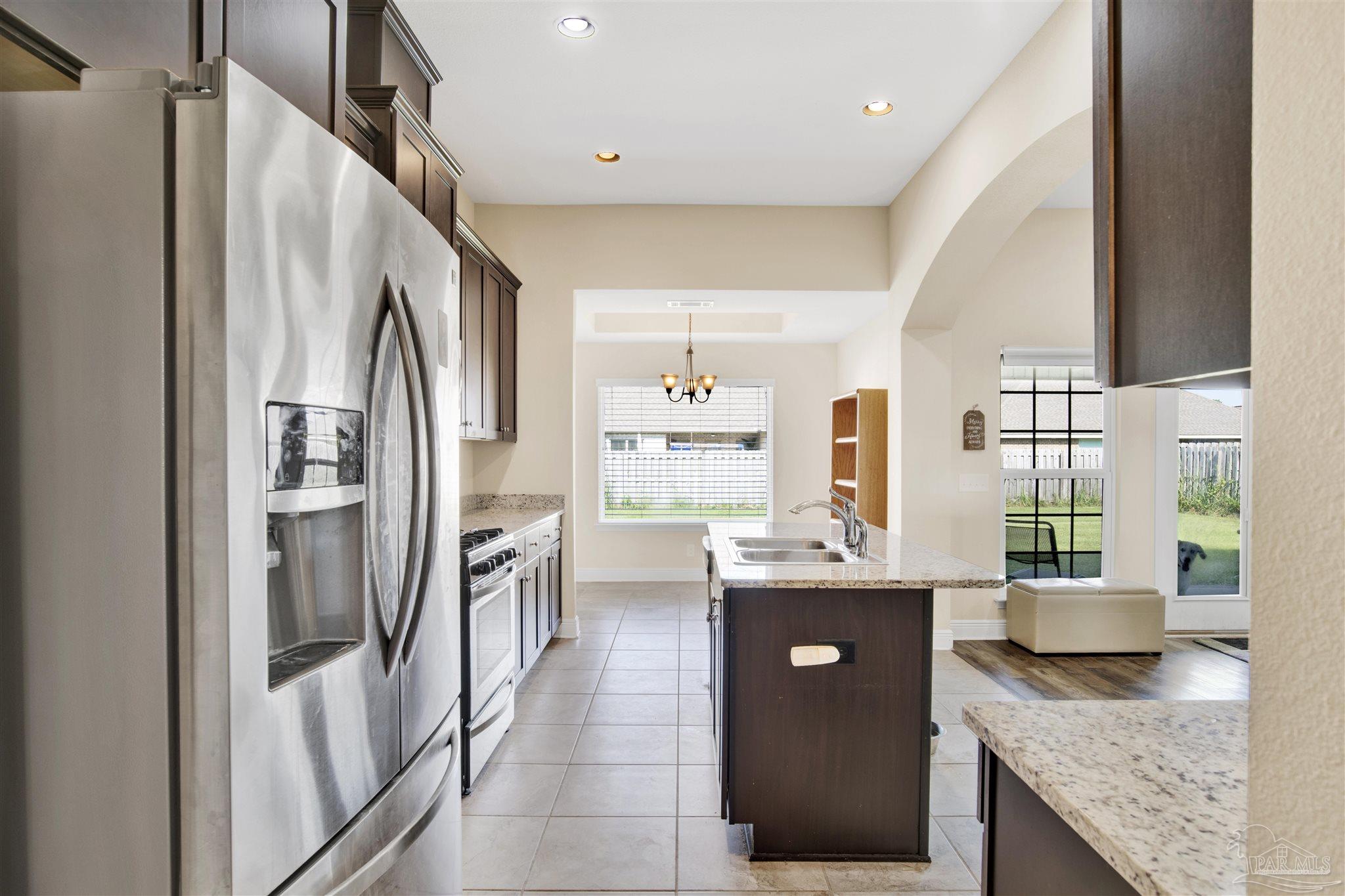 7761 Fieldcrest Ct