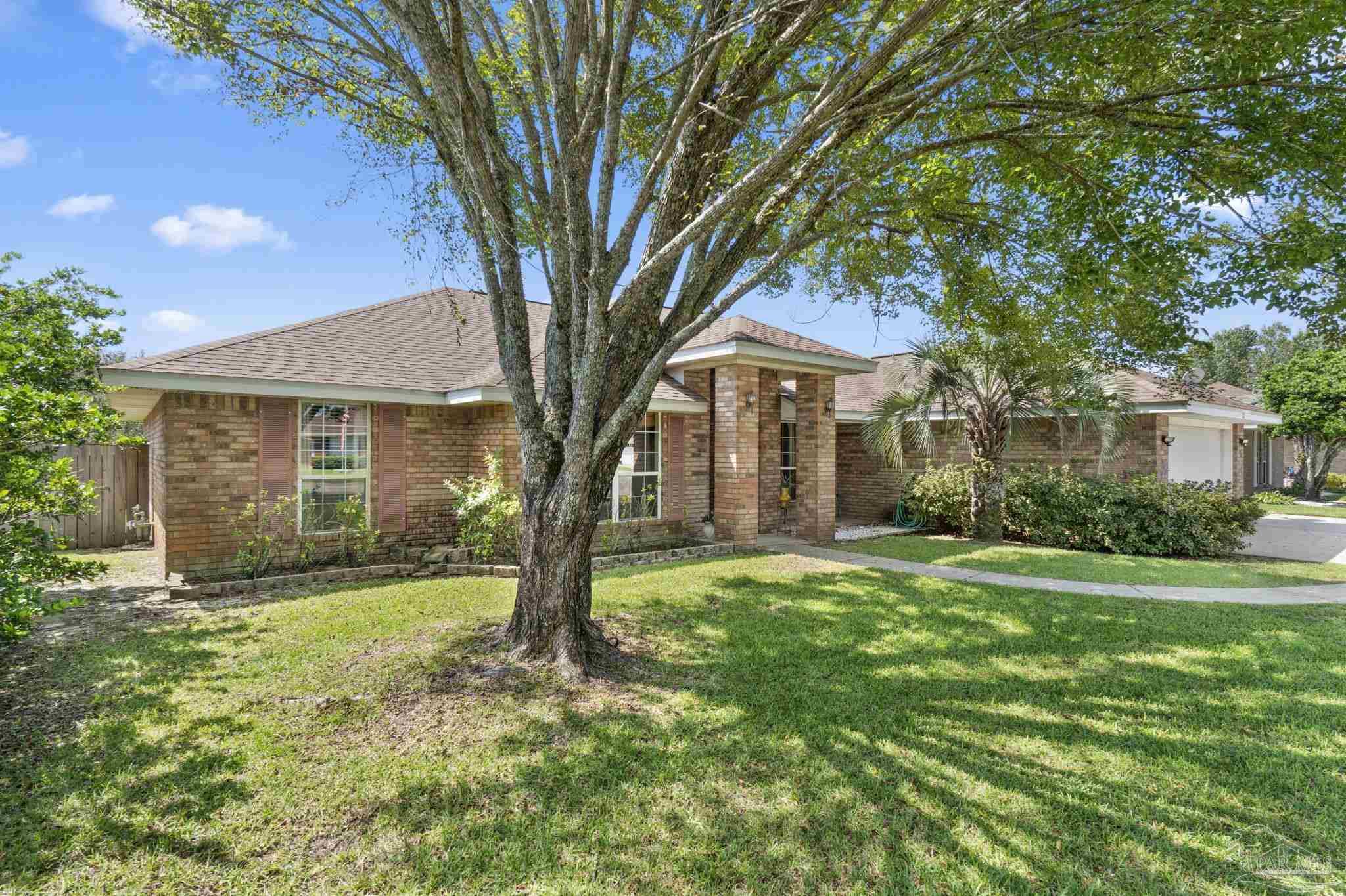1223 Bartram Ln