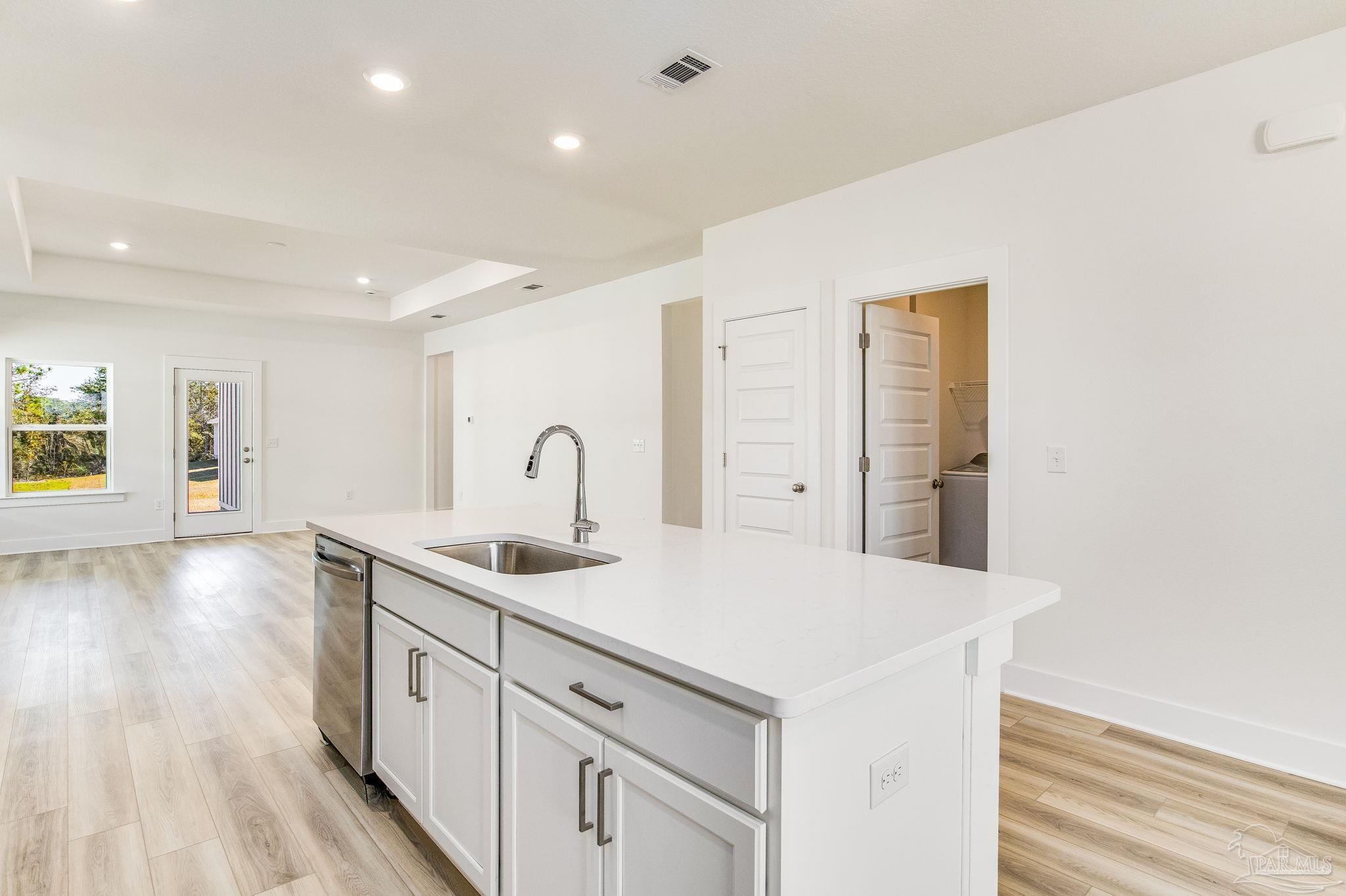6641 Sun Tree Cir LOT 4C
