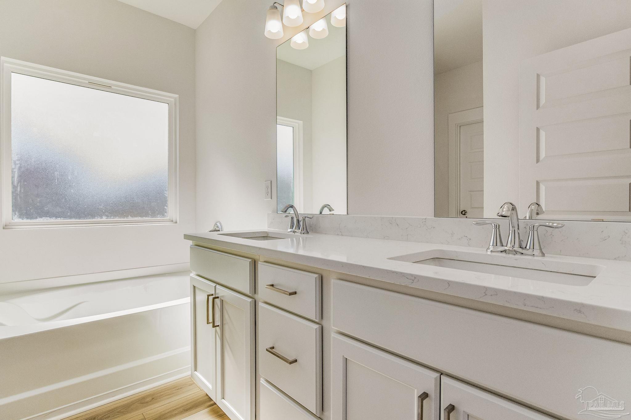 6641 Sun Tree Cir LOT 4C