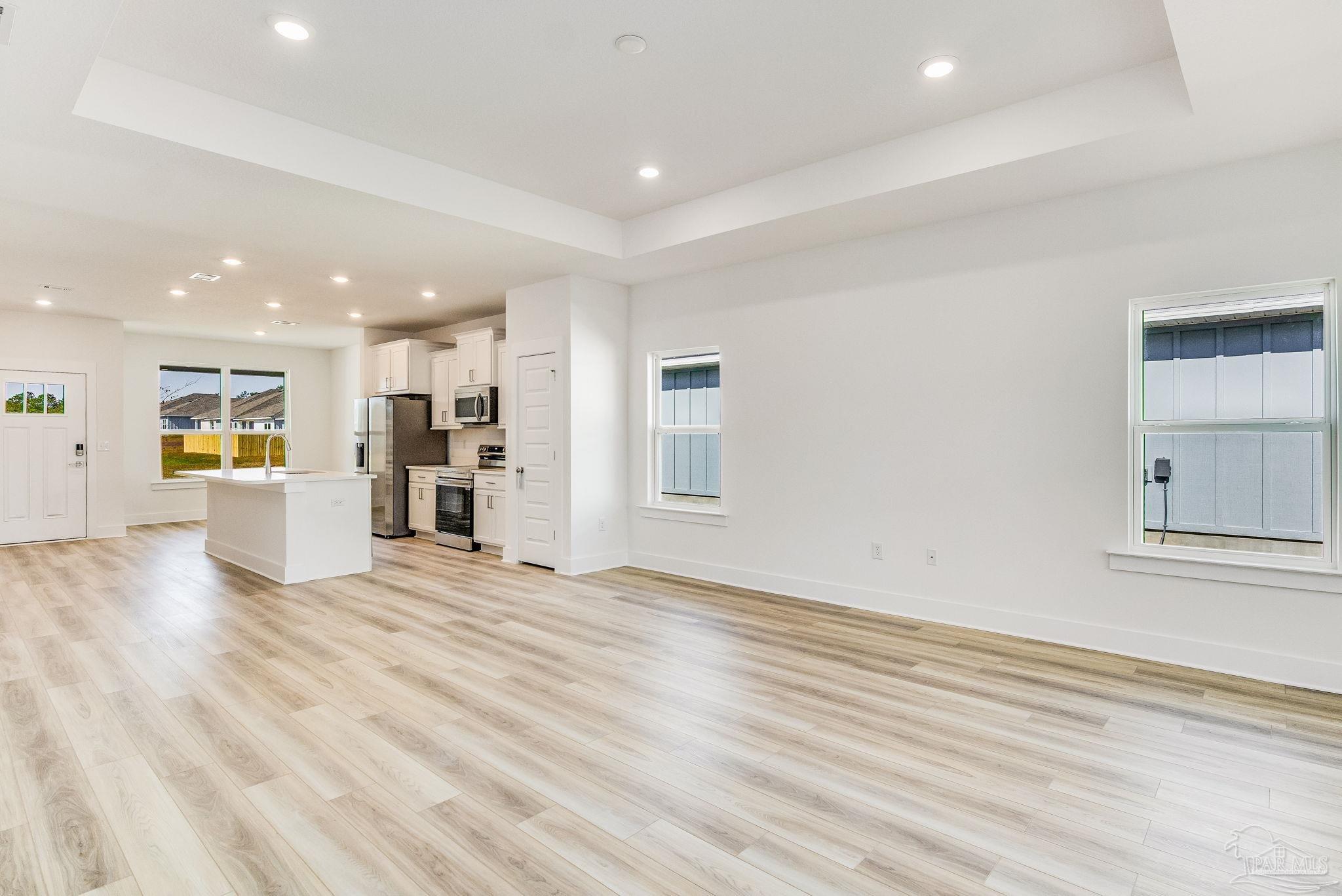 6641 Sun Tree Cir LOT 4C