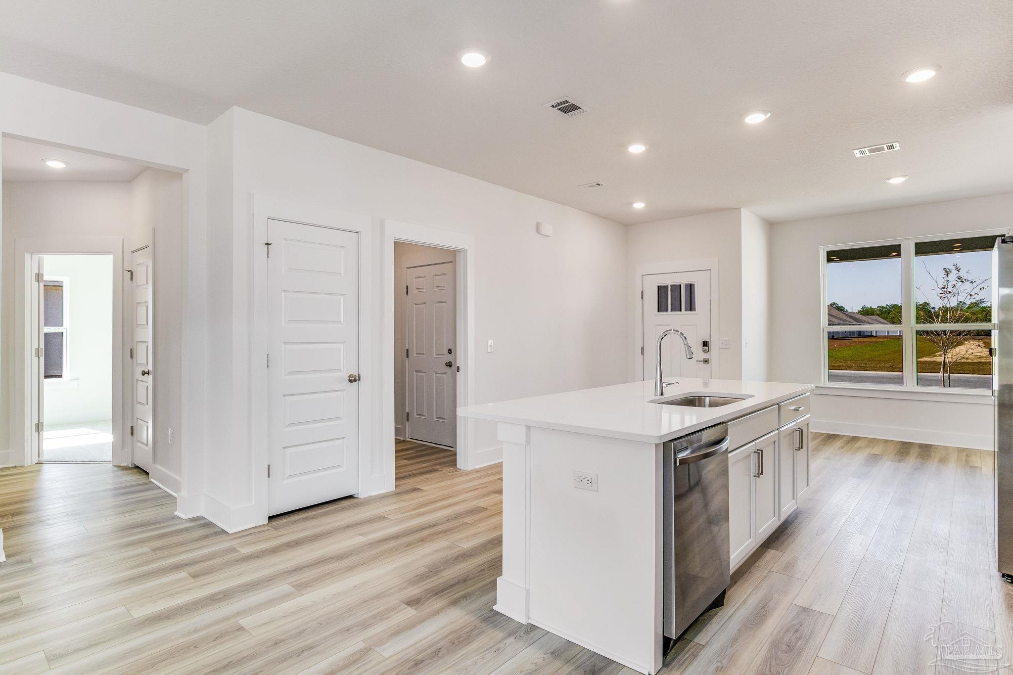 6641 Sun Tree Cir LOT 4C