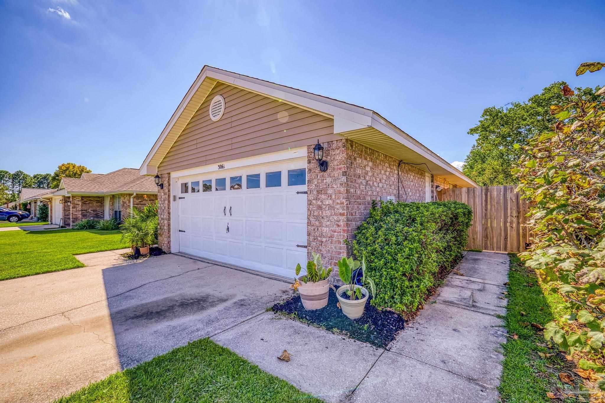 3061 Illinois Pl