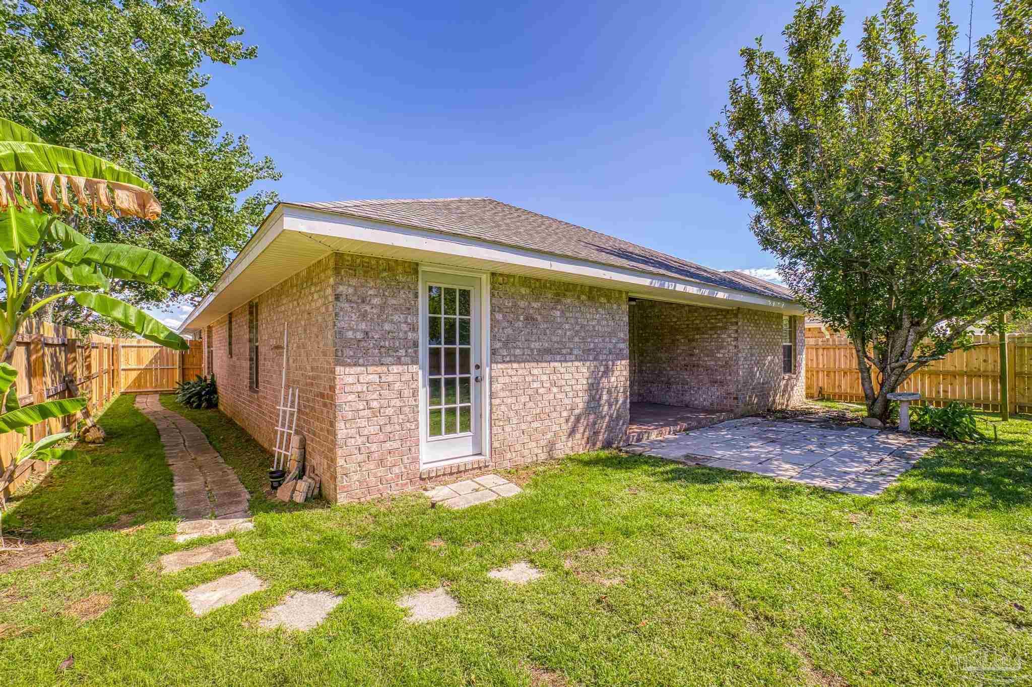 3061 Illinois Pl