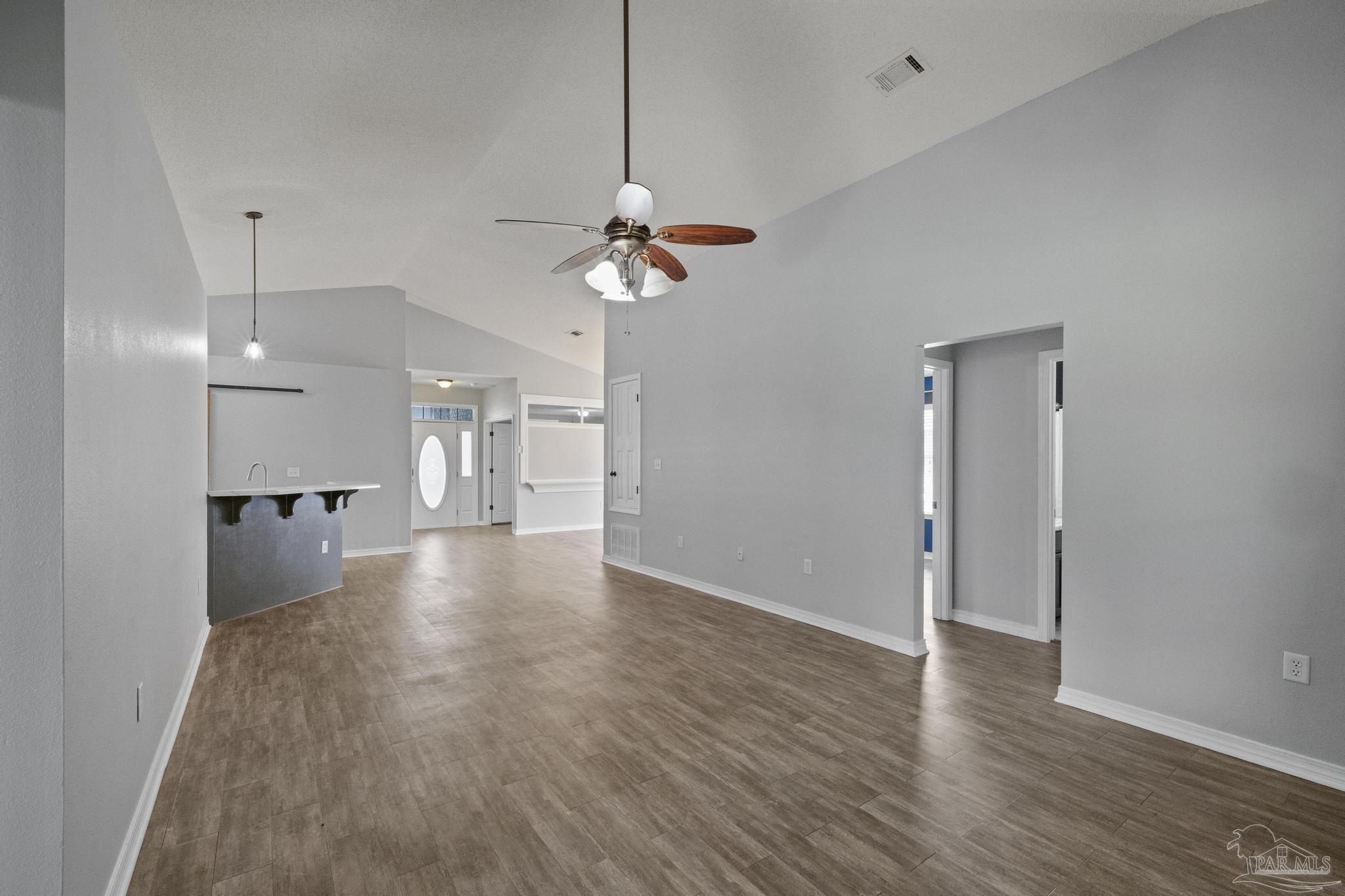 3061 Illinois Pl