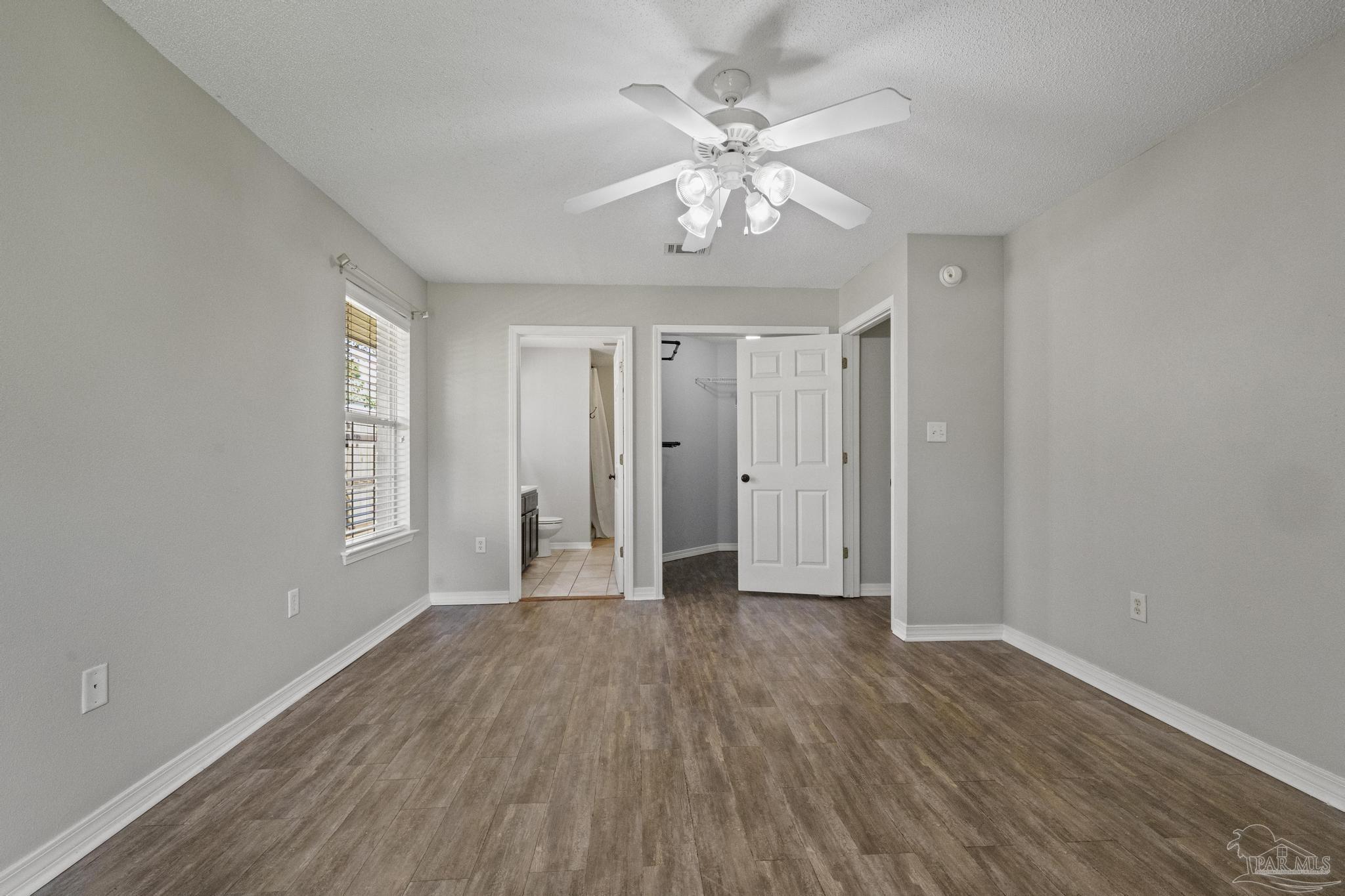 3061 Illinois Pl