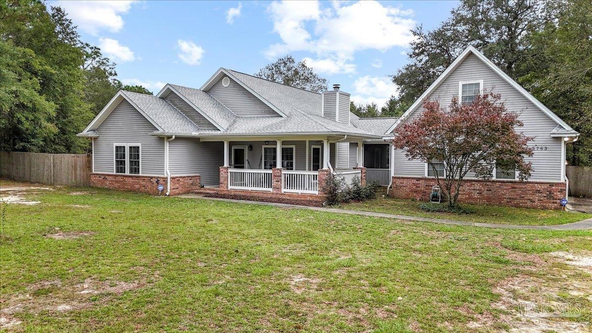 5763 White Oak Ln