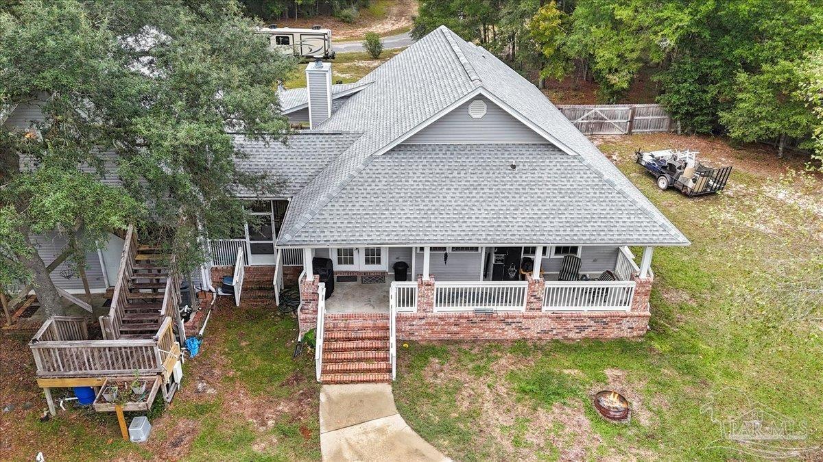 5763 White Oak Ln