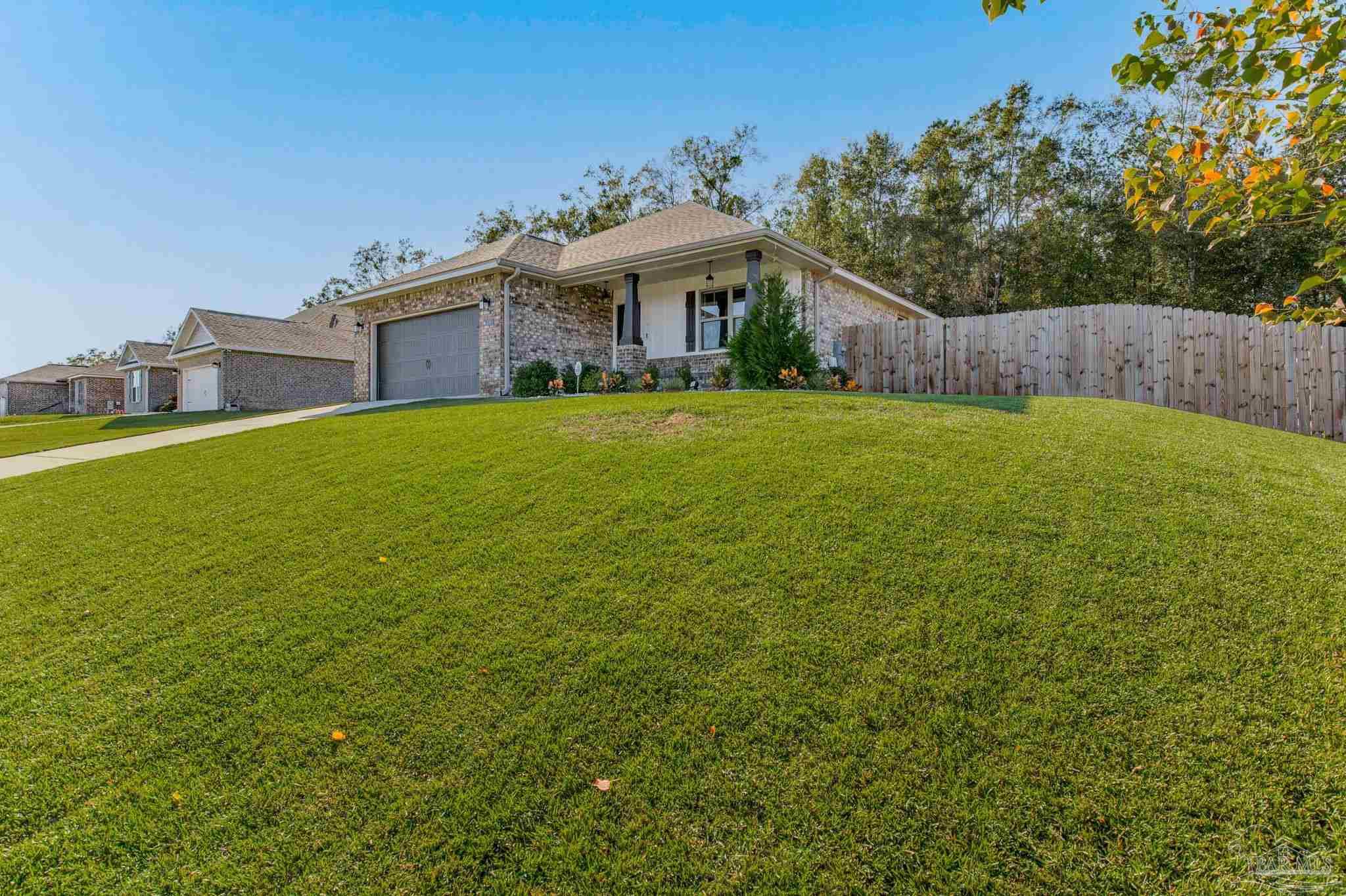 1561 Hollow Point Dr