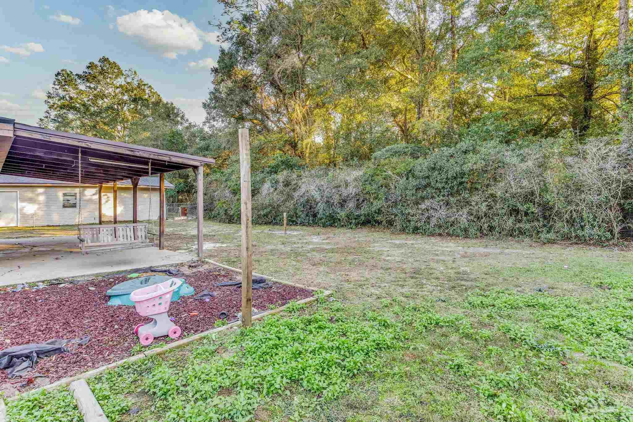 6463 Robie Rd