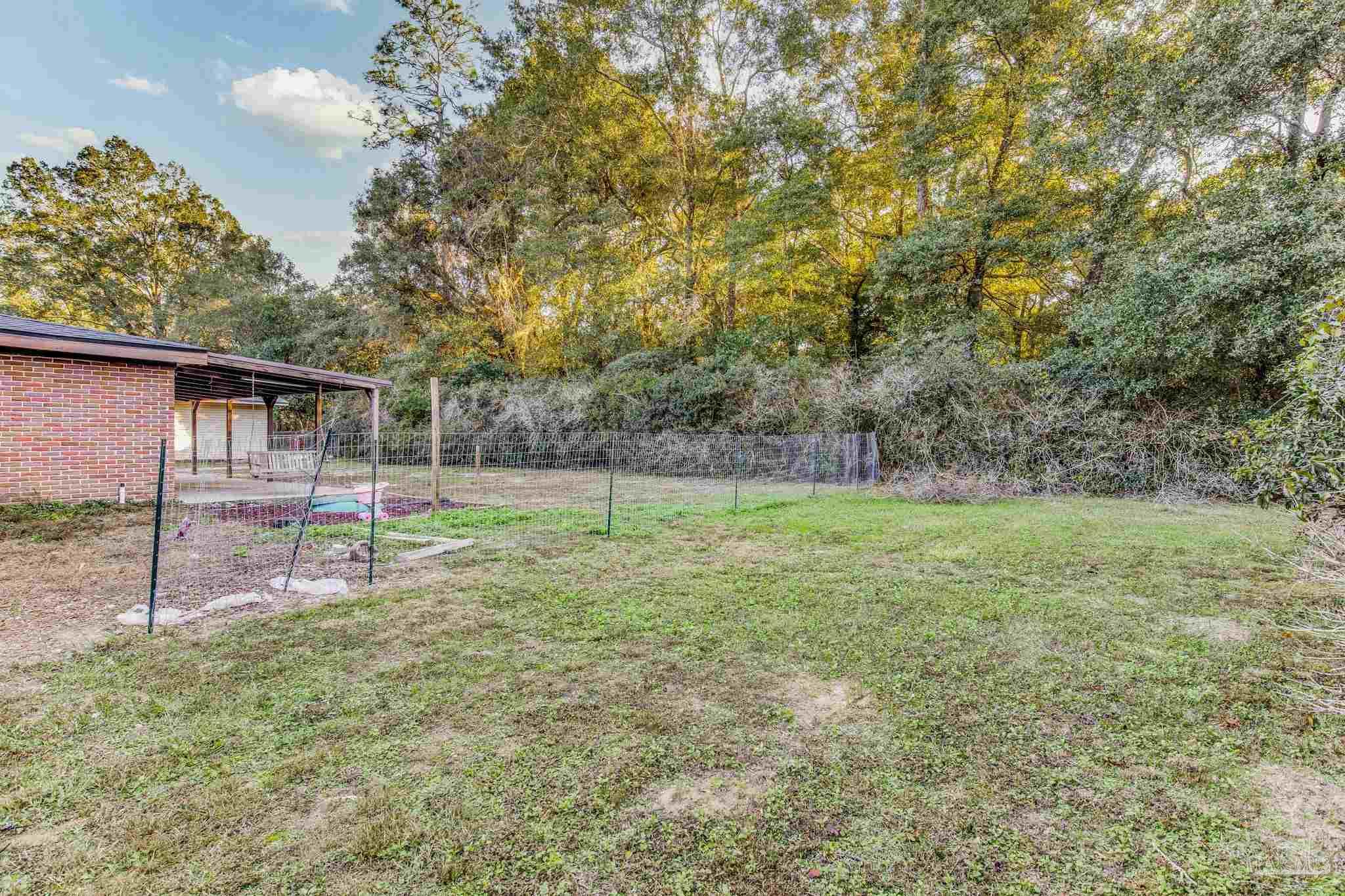 6463 Robie Rd