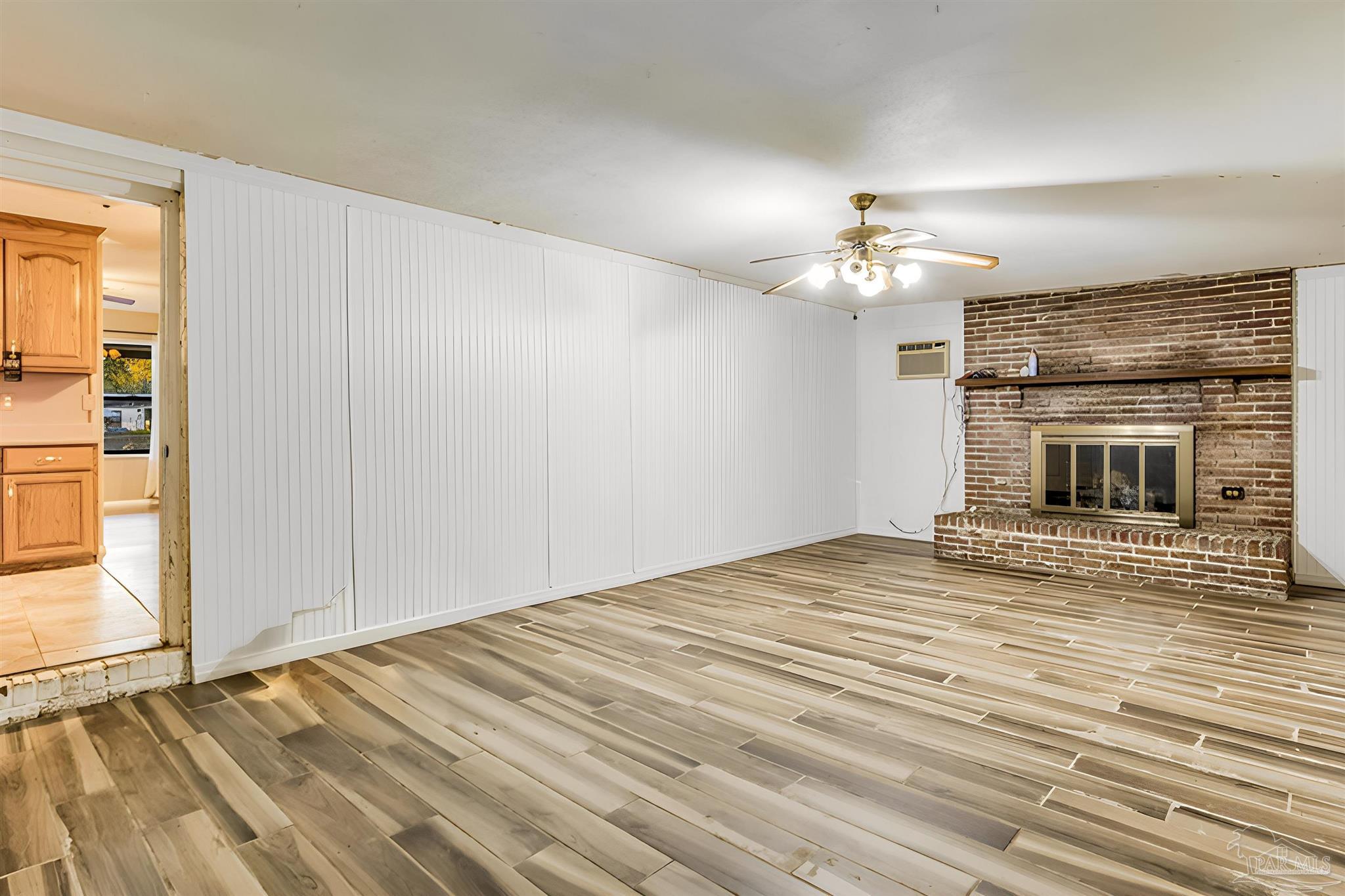 6463 Robie Rd