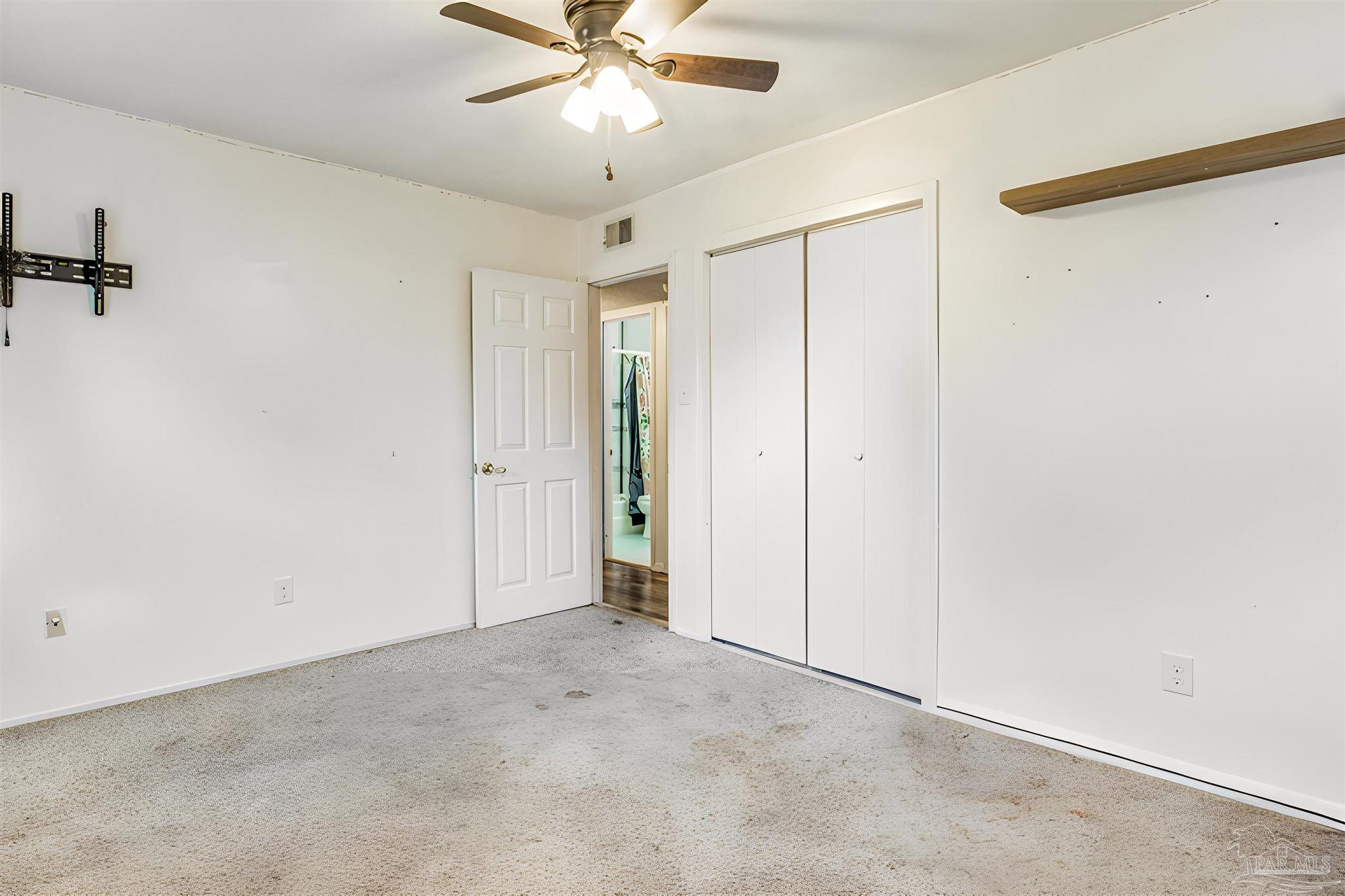 6463 Robie Rd