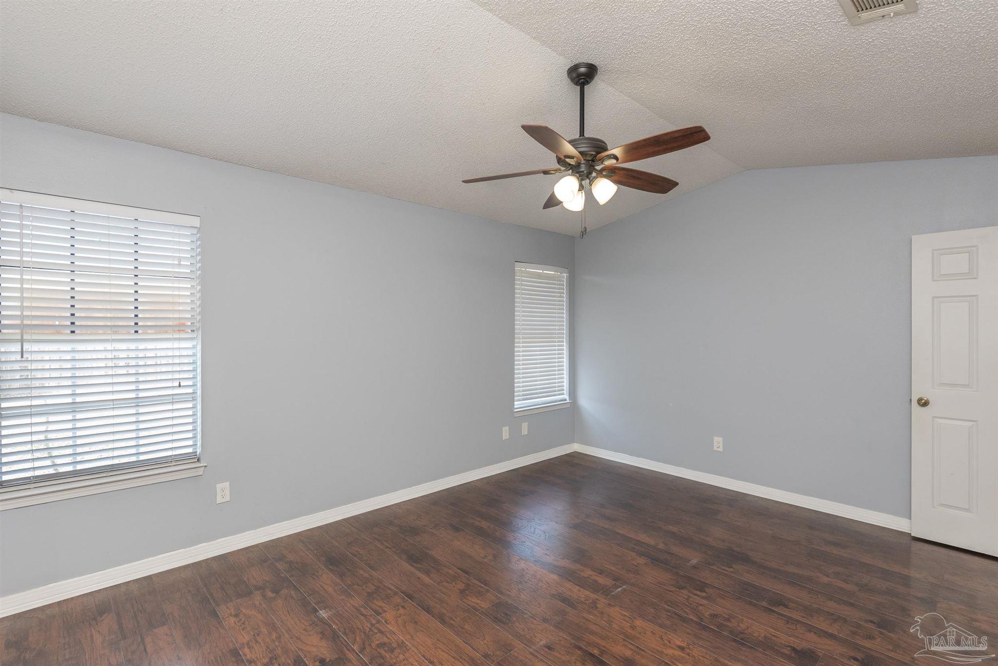 1223 Brook Bend Rd