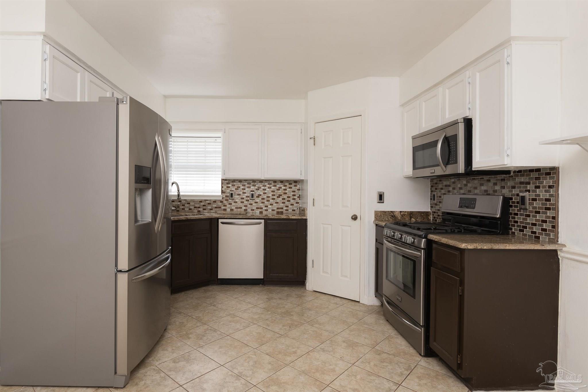 1223 Brook Bend Rd