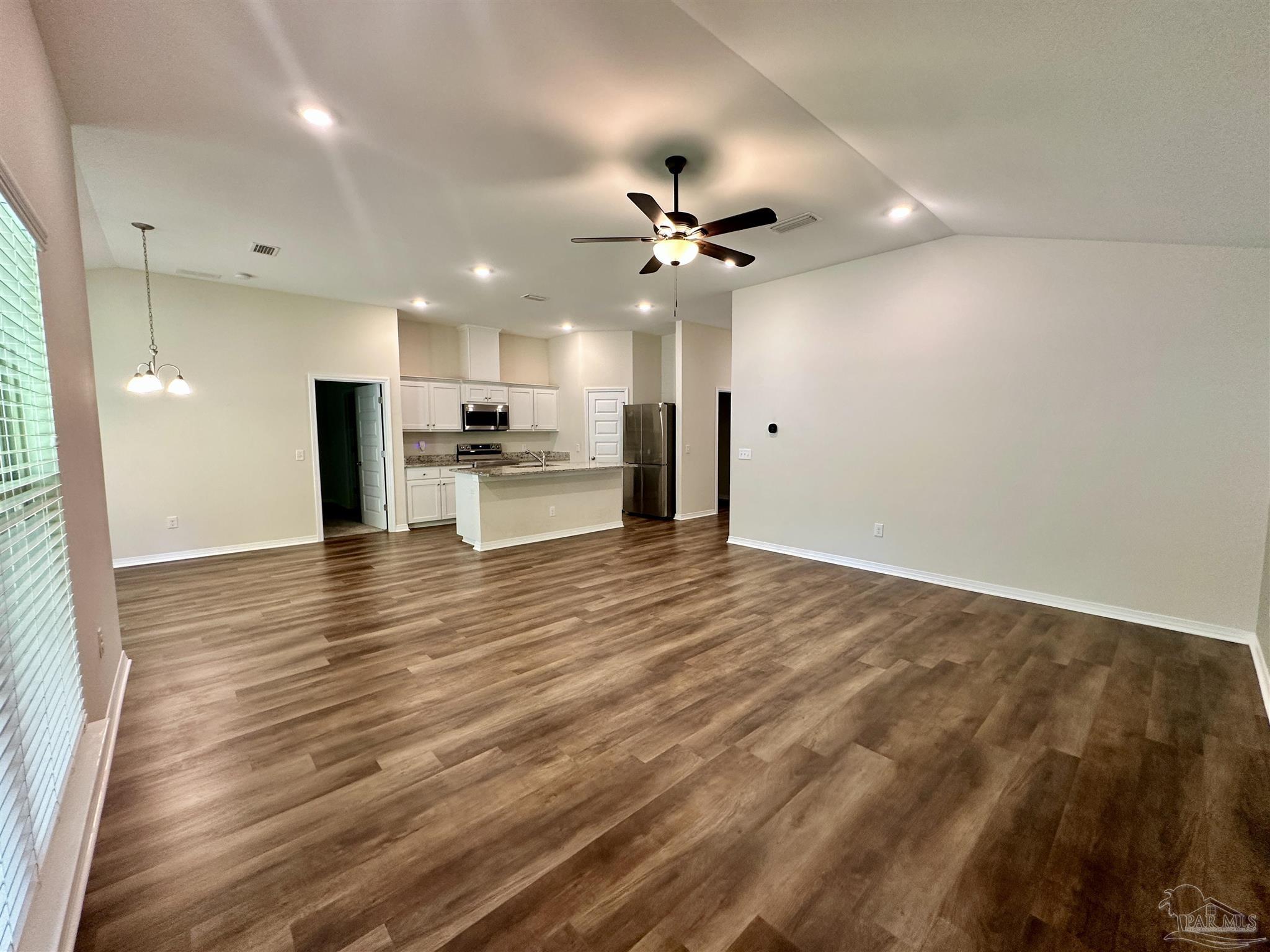 7941 Huntington Creek Ln