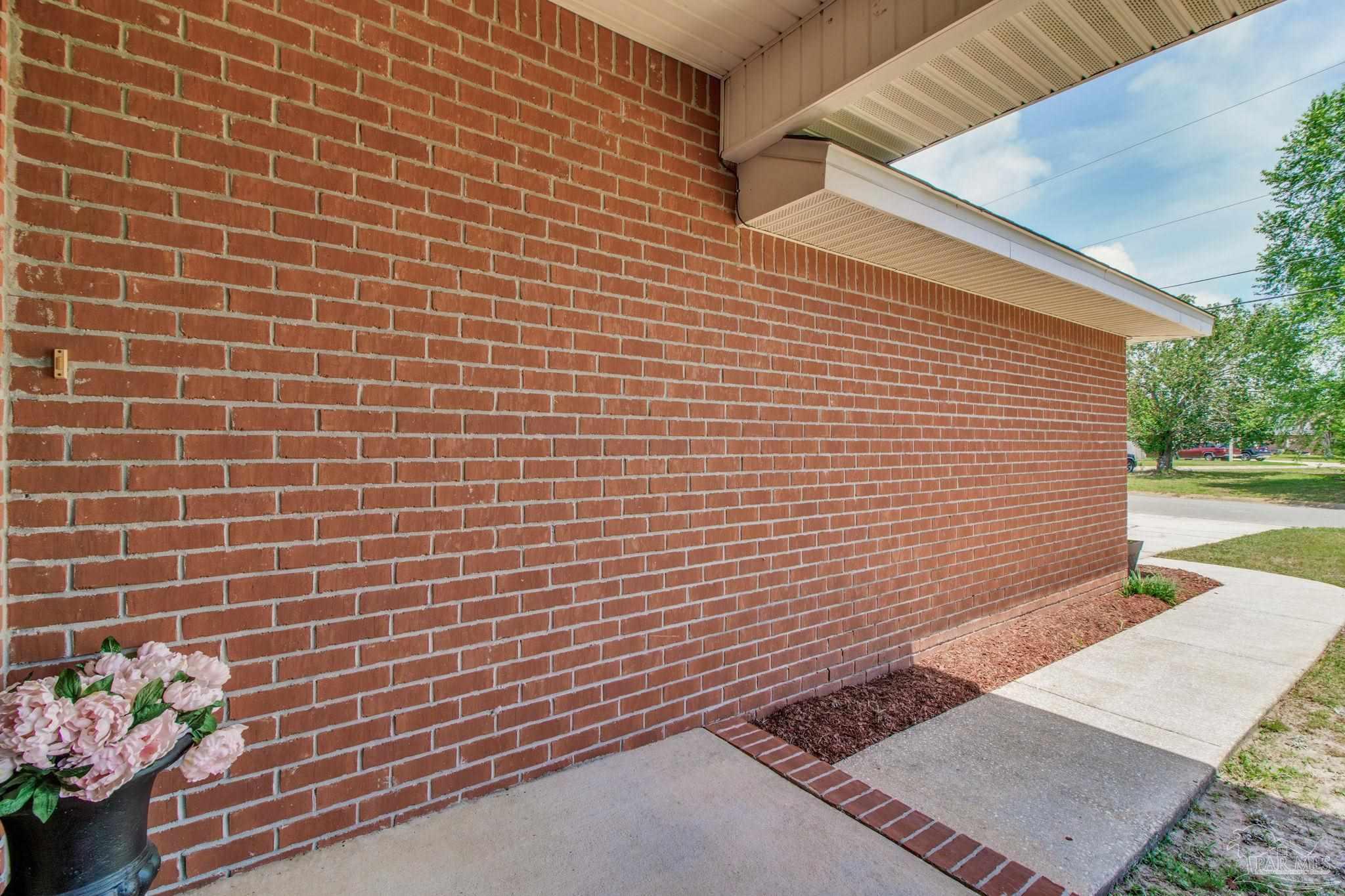 3086 Myrshine Dr