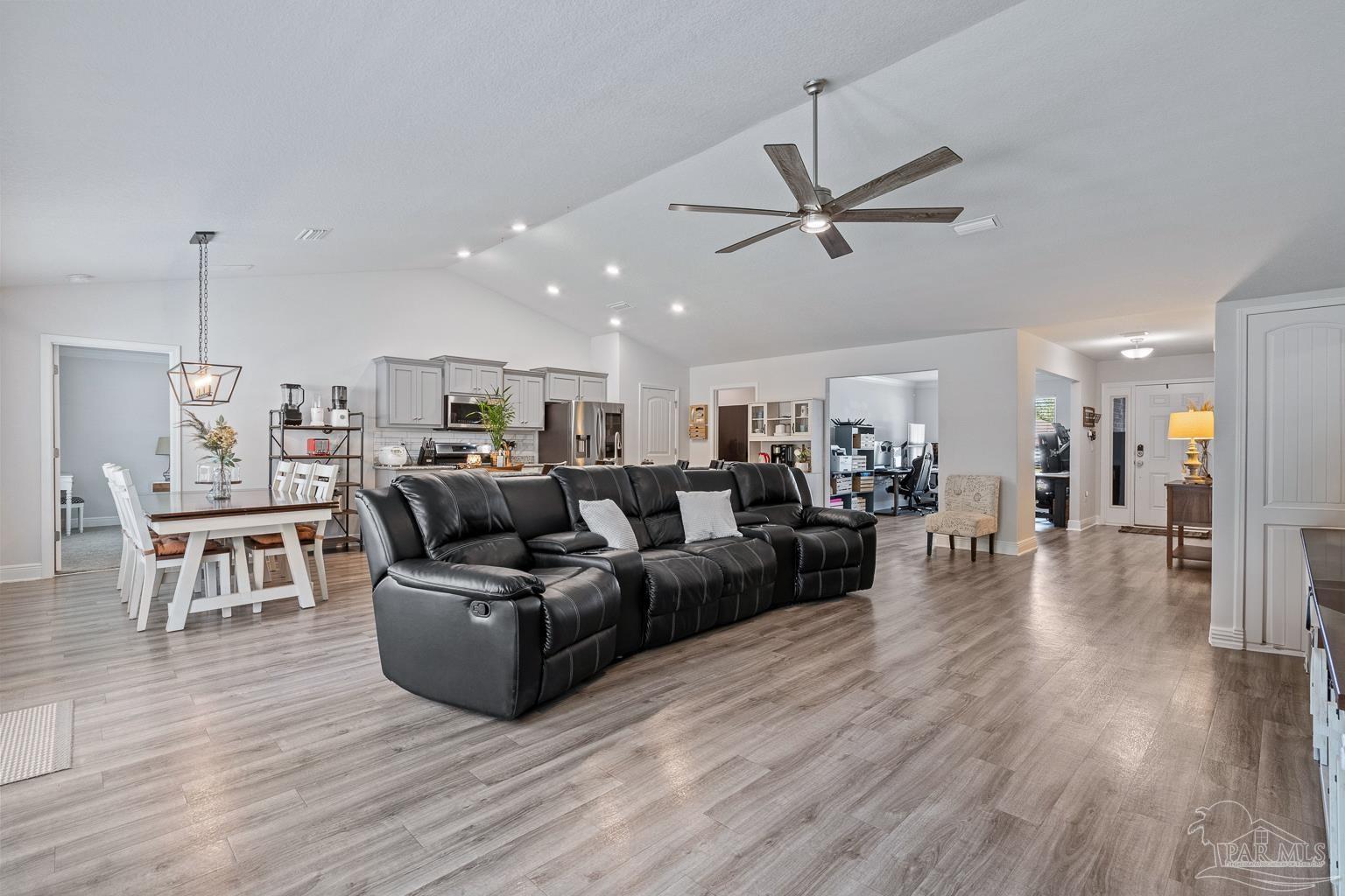 3533 Conley Dr