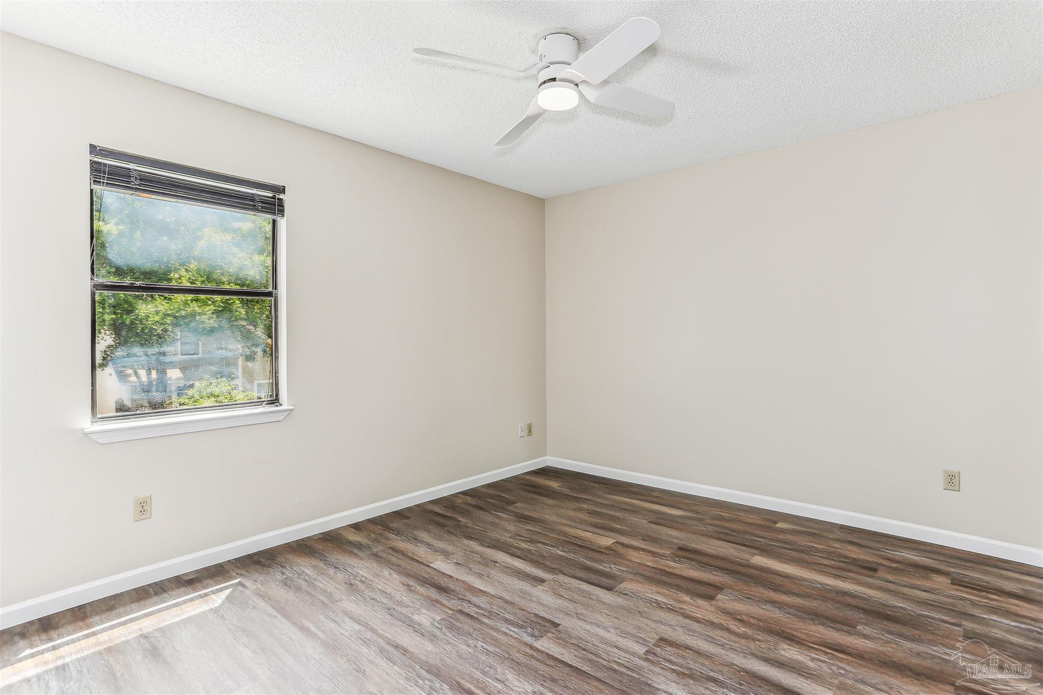 3012 Cedarwood Village Ln