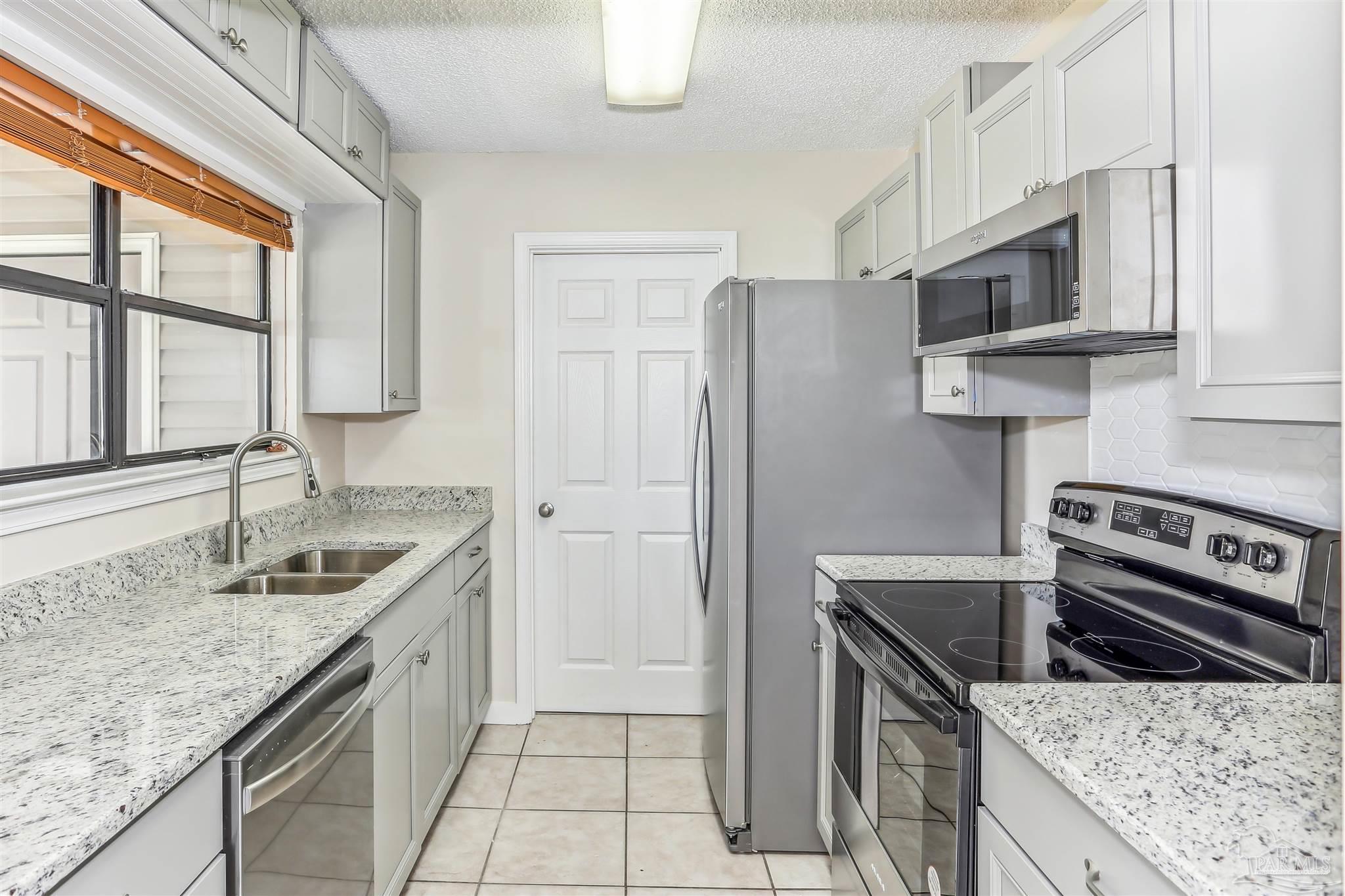 3012 Cedarwood Village Ln