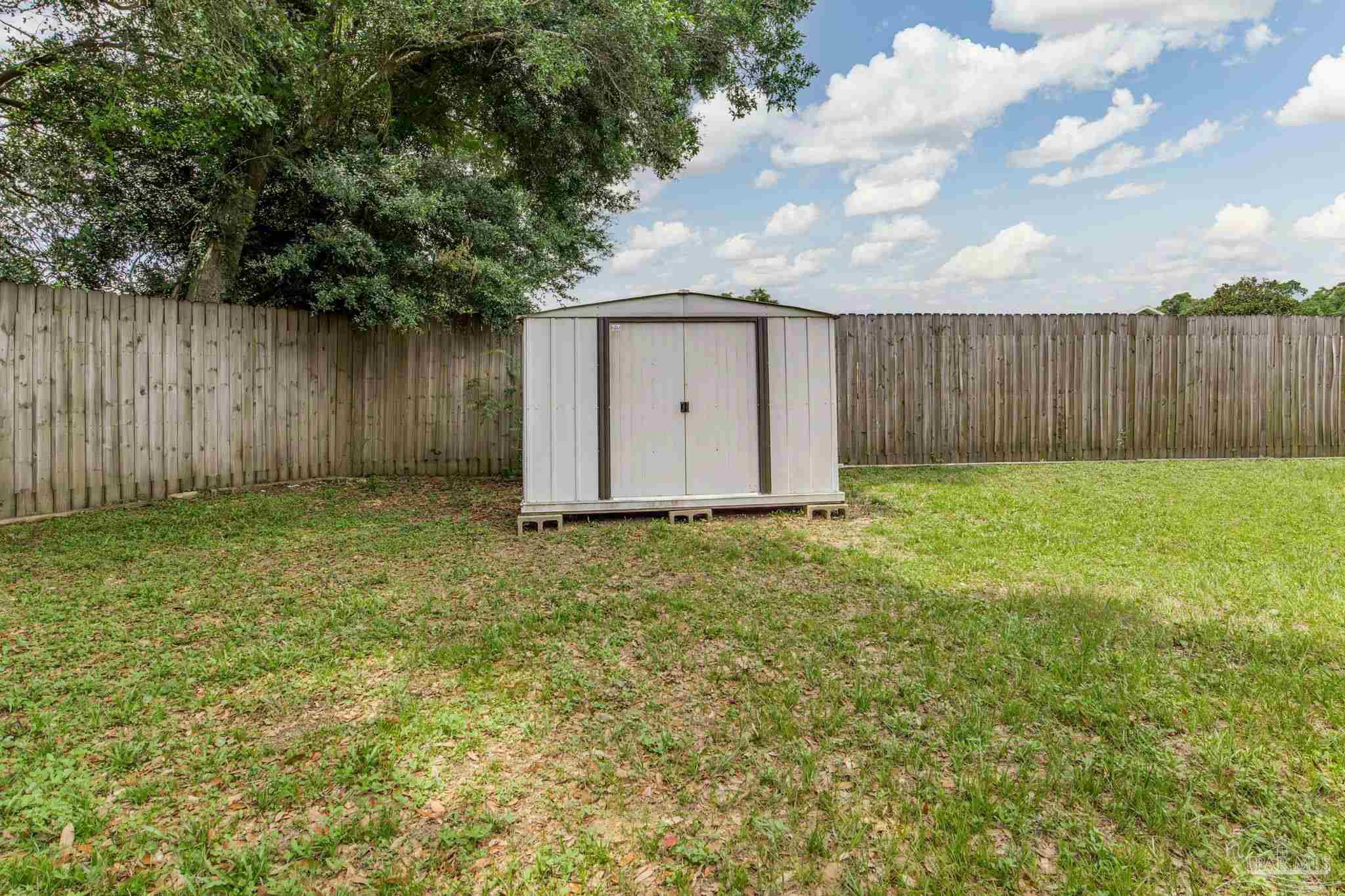 1002 Alexandria Dr