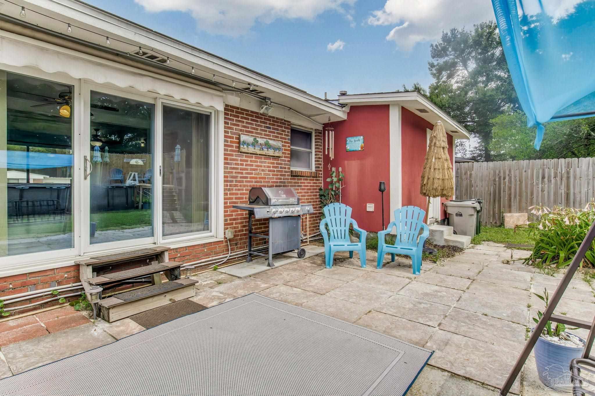 1002 Alexandria Dr